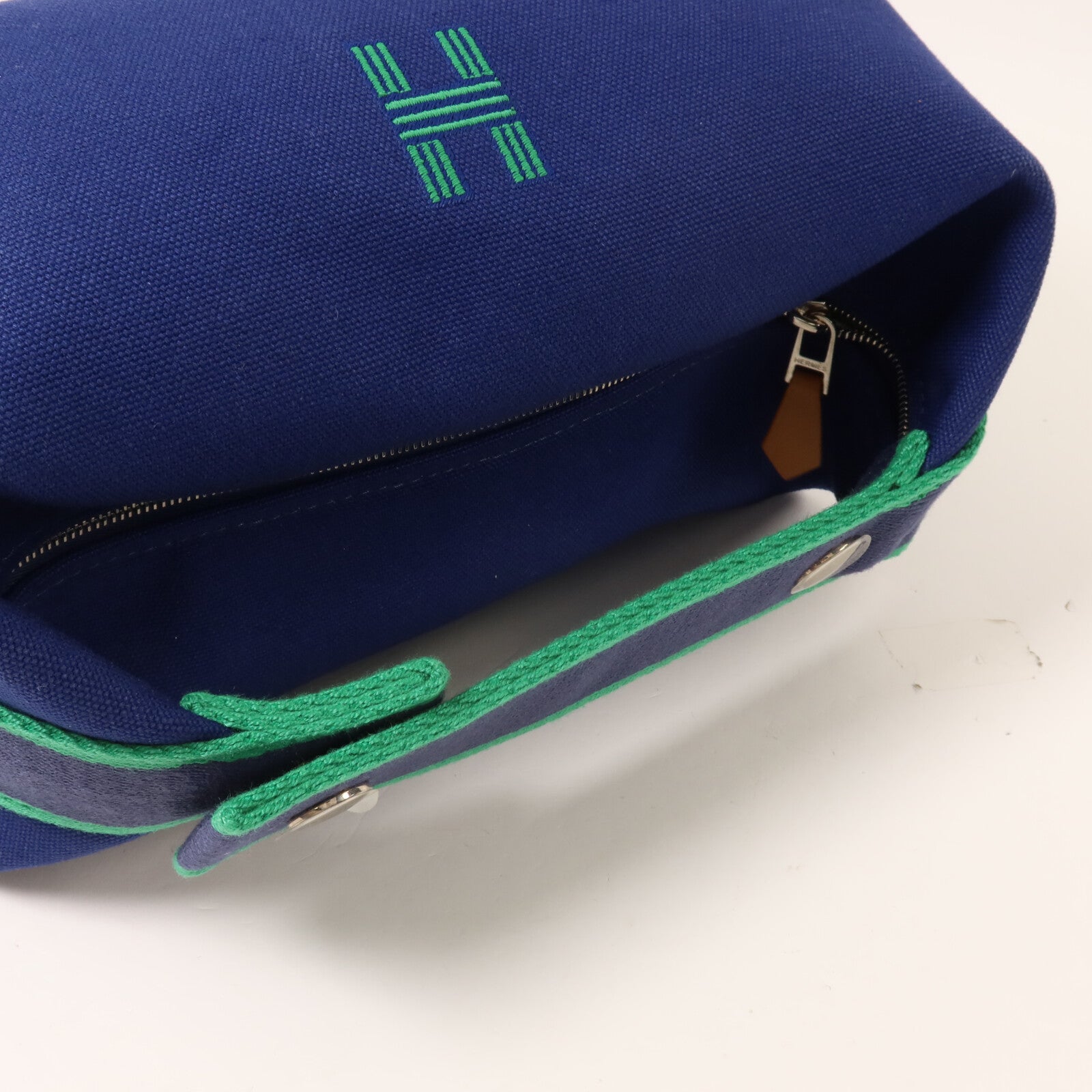 HERMES 帆布Bride A Brac PM手挽袋Bleu Marine