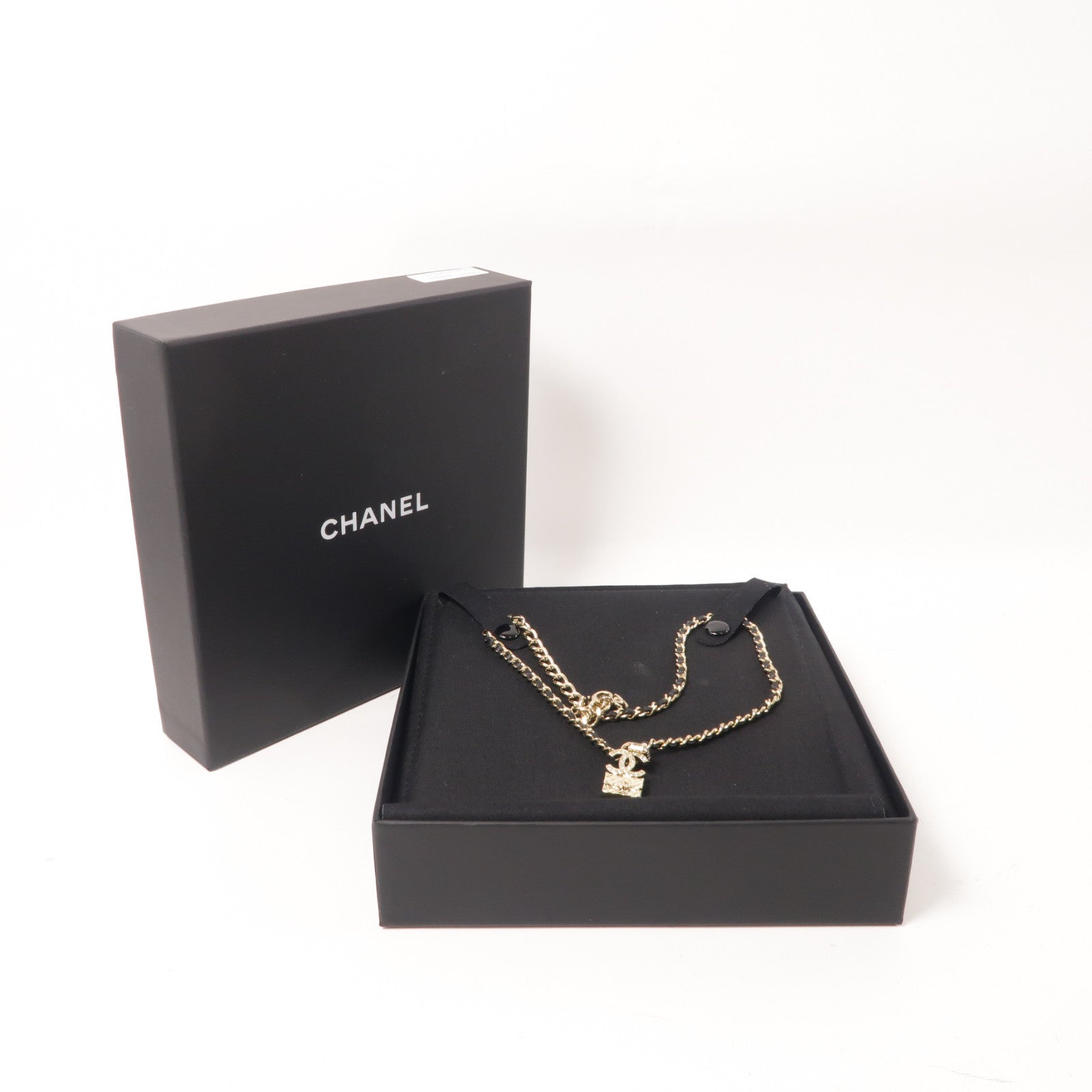 CHANEL 皮革/金屬Necklace項鍊黑色/金色