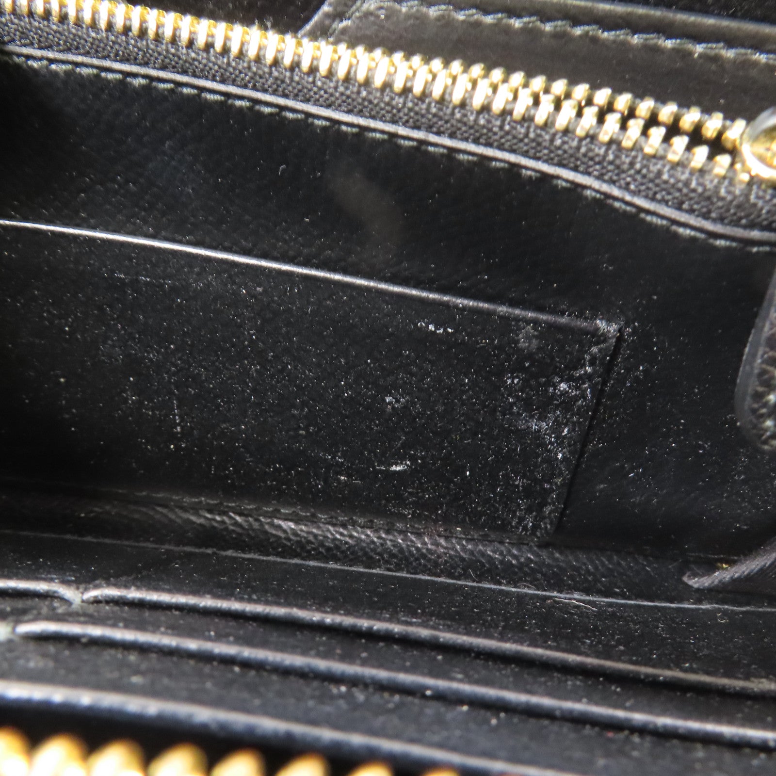 Salvatore Ferragamo 牛皮皮革Zipper Long Wallet金扣長錢包黑色