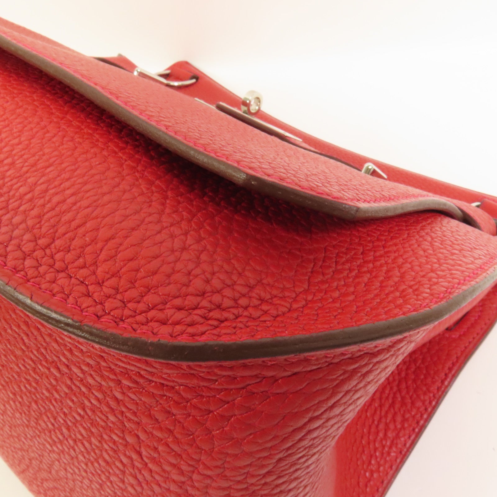 HERMES Clemence皮革Jypsiere 28肩背袋Rouge Casaque