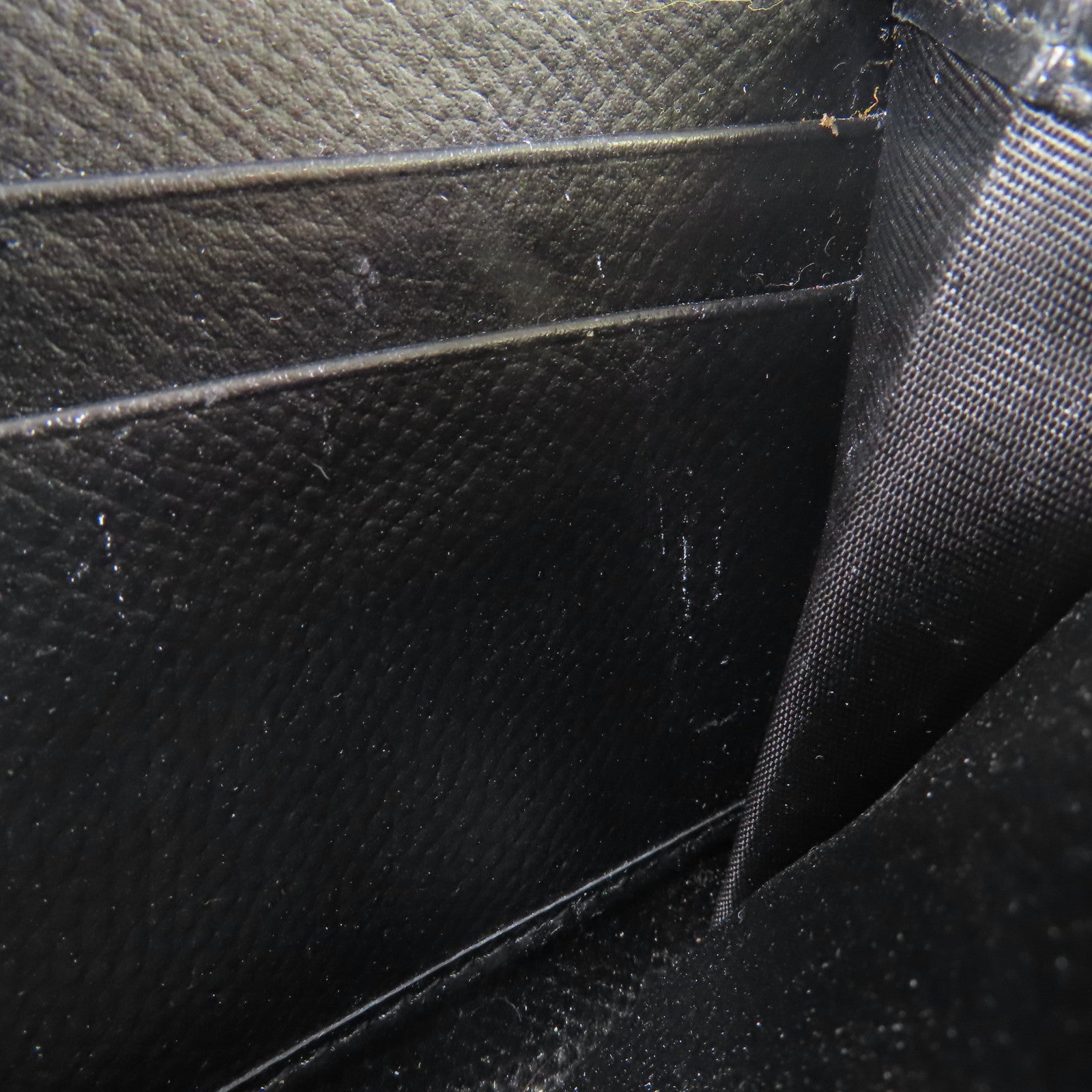 Salvatore Ferragamo 牛皮皮革Zipper Long Wallet金扣長錢包黑色