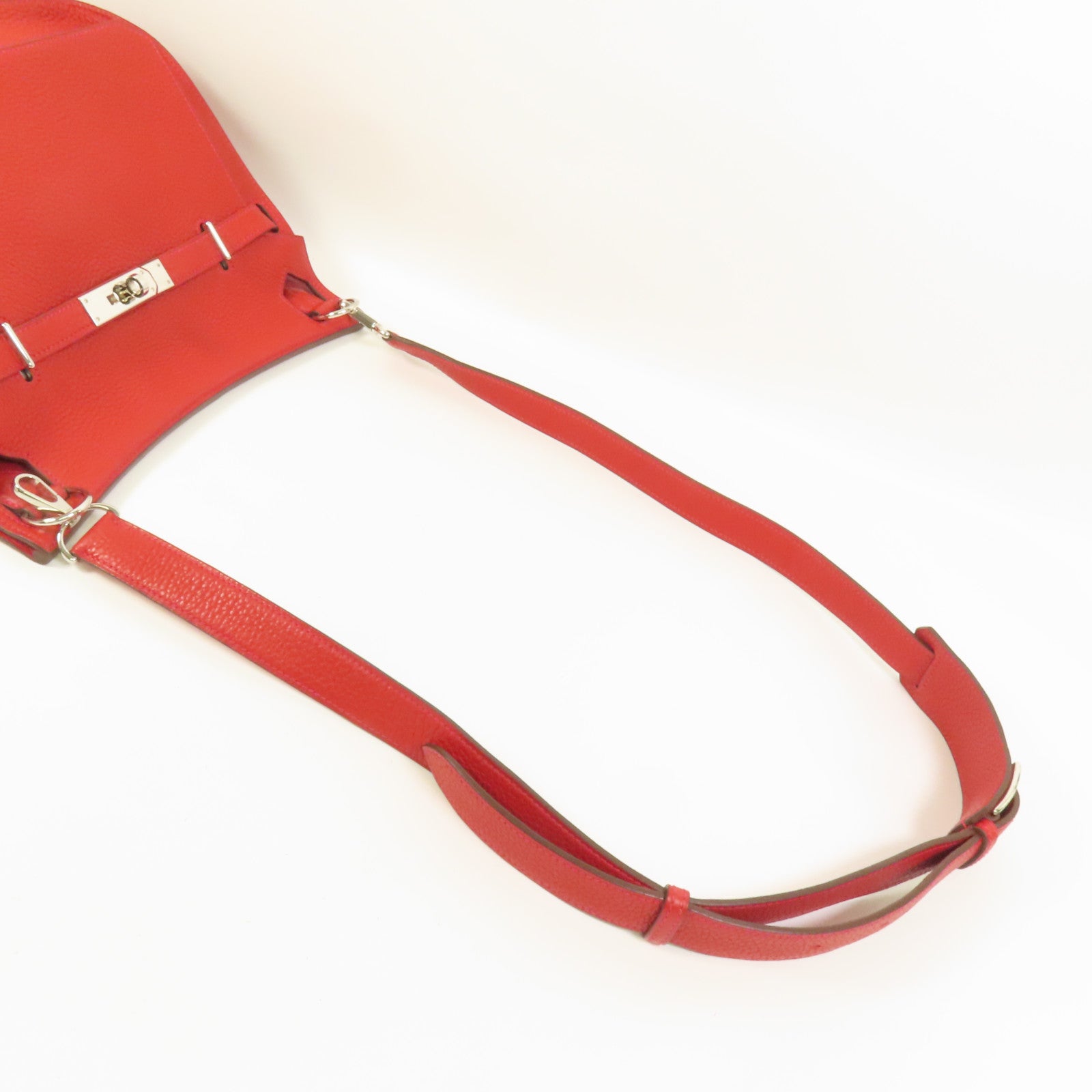 HERMES Clemence皮革Jypsiere 28肩背袋Rouge Casaque