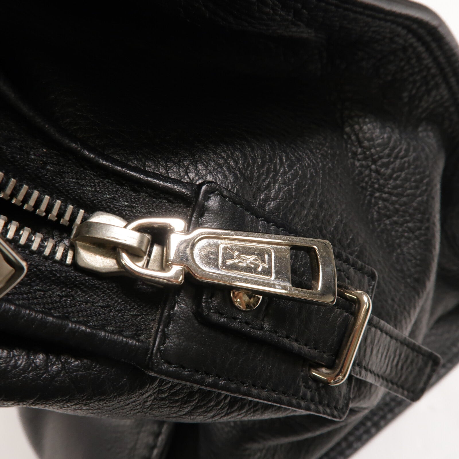 YVES SAINT LAURENT 牛皮皮革Cabas Chyc Weekender Boston Bag手挽袋