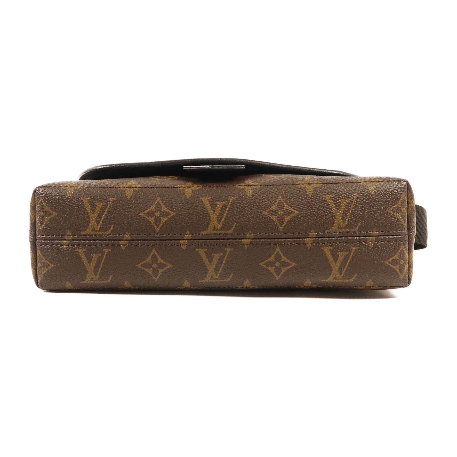 LOUIS VUITTON Monogram Magnetic Messenger Bag肩背袋棕色