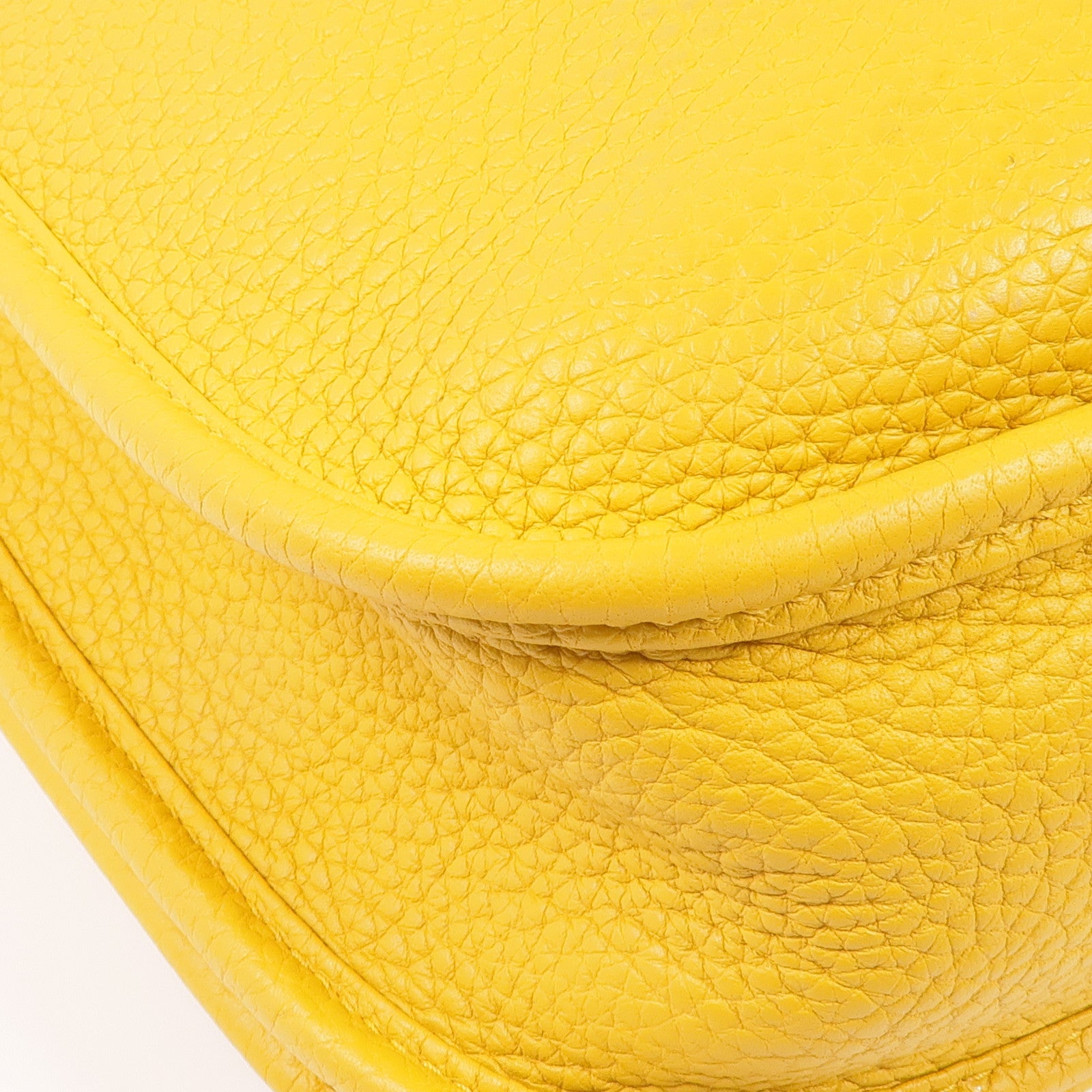 HERMES Clemence皮革Evelyne PM銀扣肩背袋Jaune Ambre