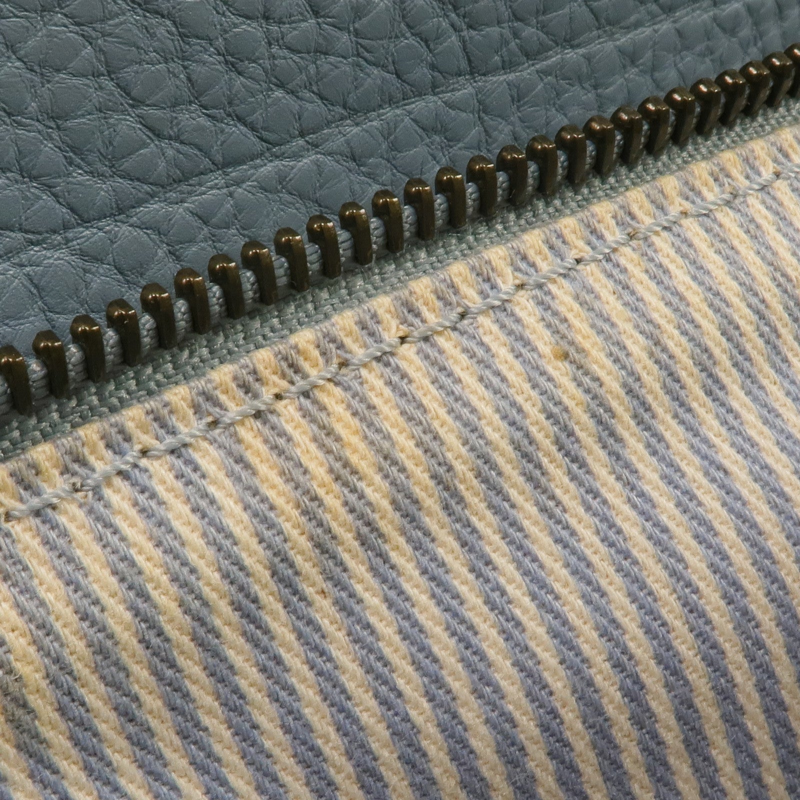 CELINE 牛皮皮革Handbag金扣手挽袋