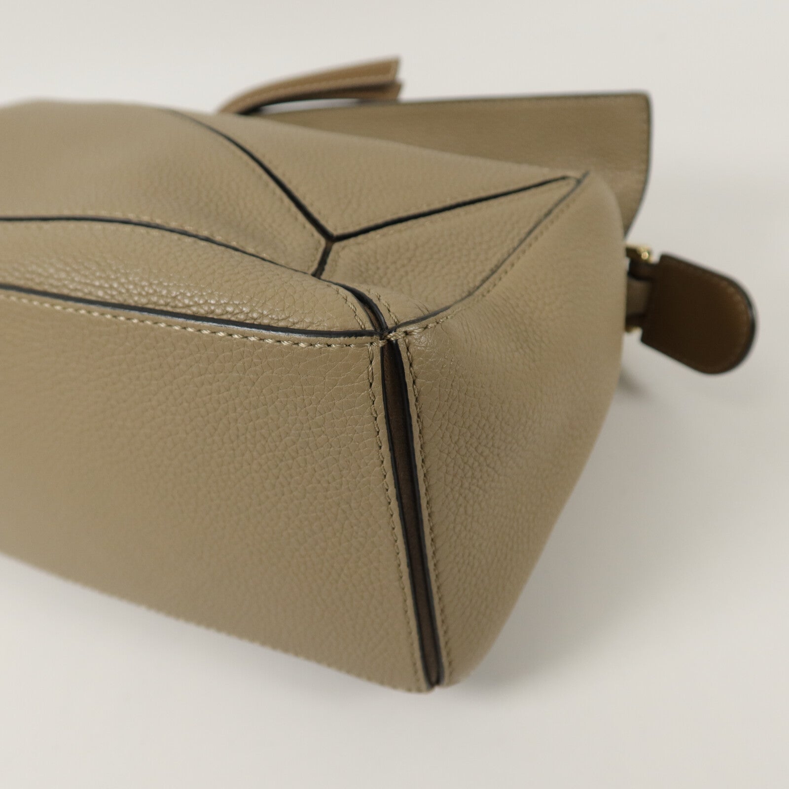 LOEWE 牛皮皮革Puzzle Small手挽肩背兩用袋
