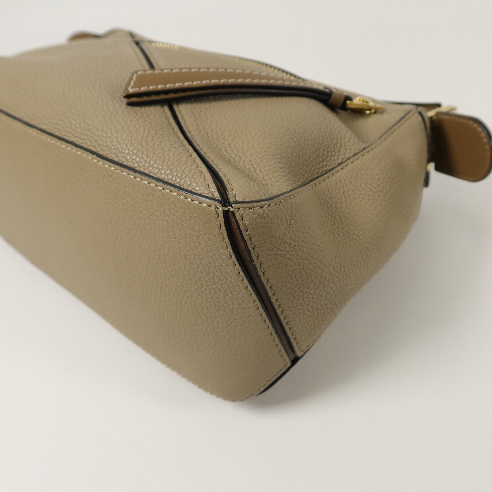 LOEWE 牛皮皮革Puzzle Small手挽肩背兩用袋