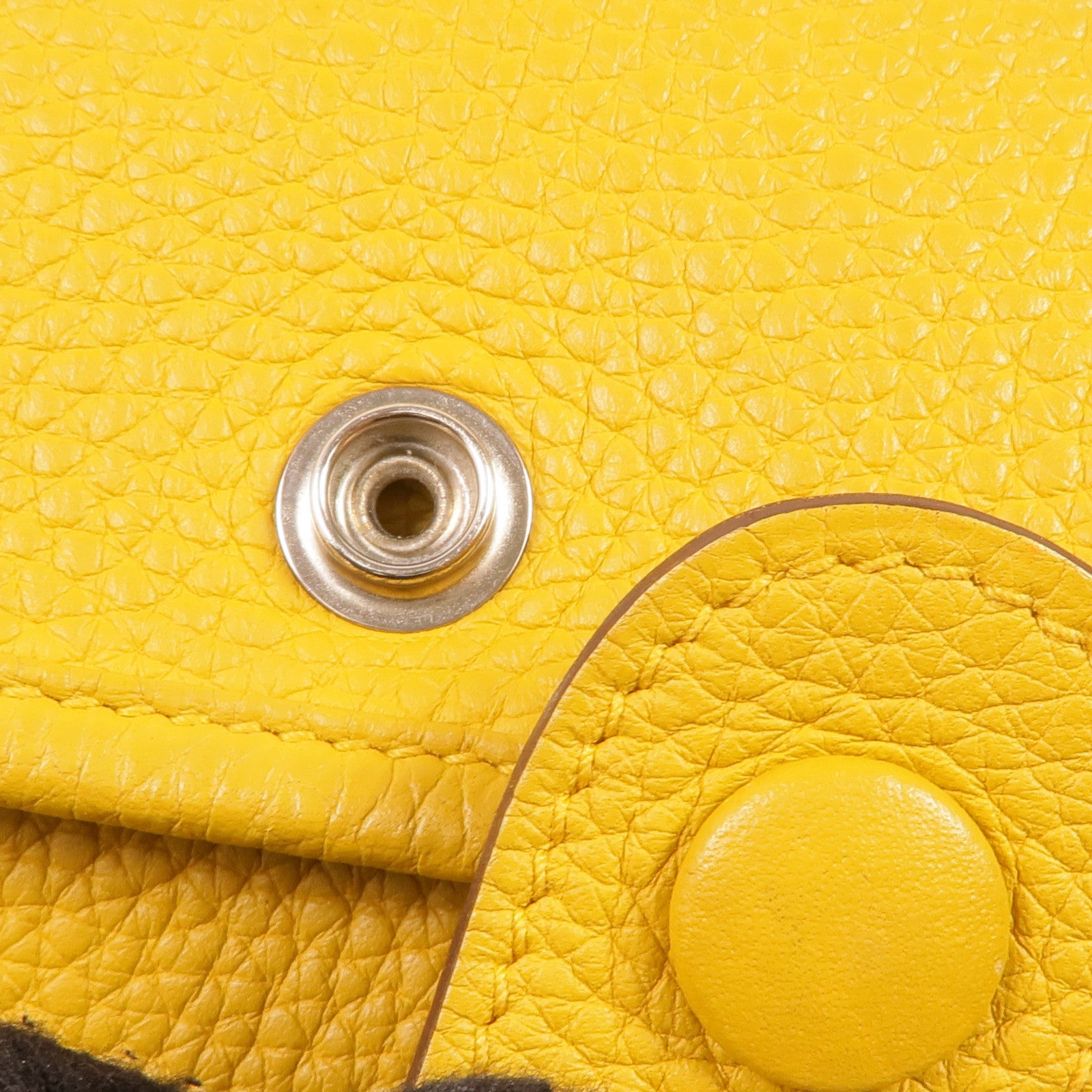 HERMES Clemence皮革Evelyne PM銀扣肩背袋Jaune Ambre