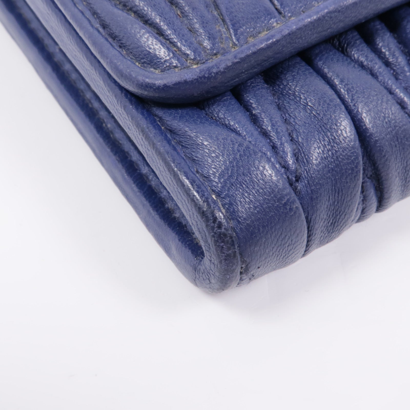 Miu Miu 牛皮皮革Matelasse Long Wallet金扣長錢包