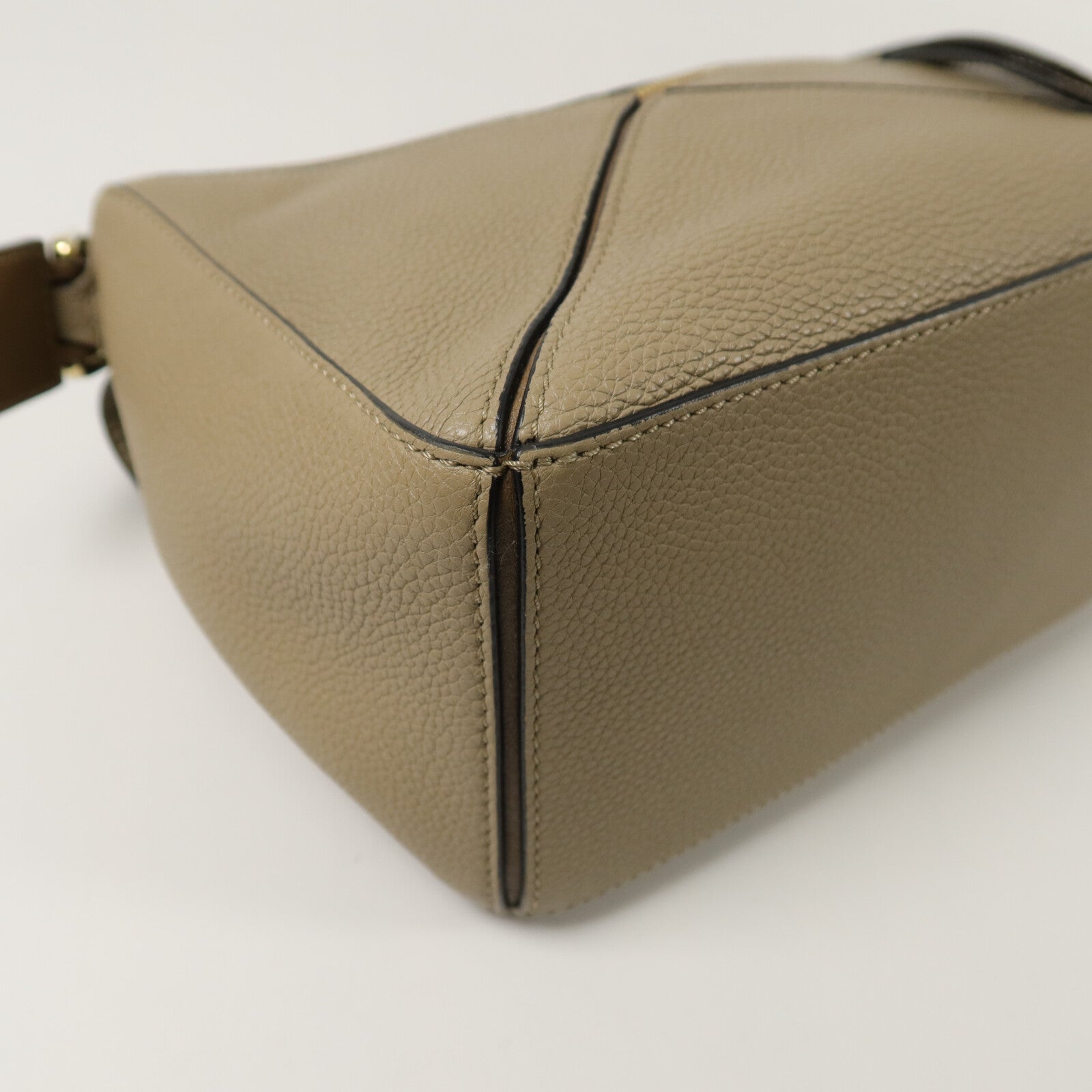 LOEWE 牛皮皮革Puzzle Small手挽肩背兩用袋