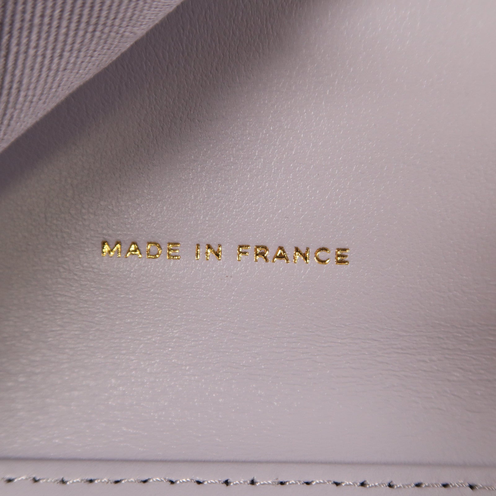 CHANEL 牛皮皮革Wallet金扣錢包