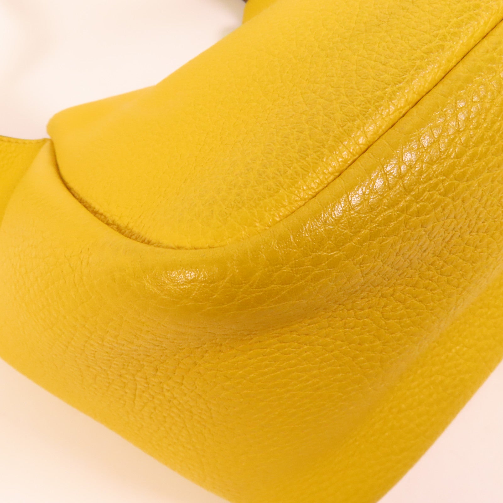 PRADA 牛皮皮革Hobo手挽袋