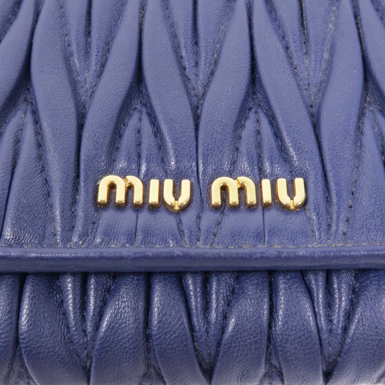 Miu Miu 【激減優惠】牛皮皮革Matelasse Long Wallet金扣長錢包