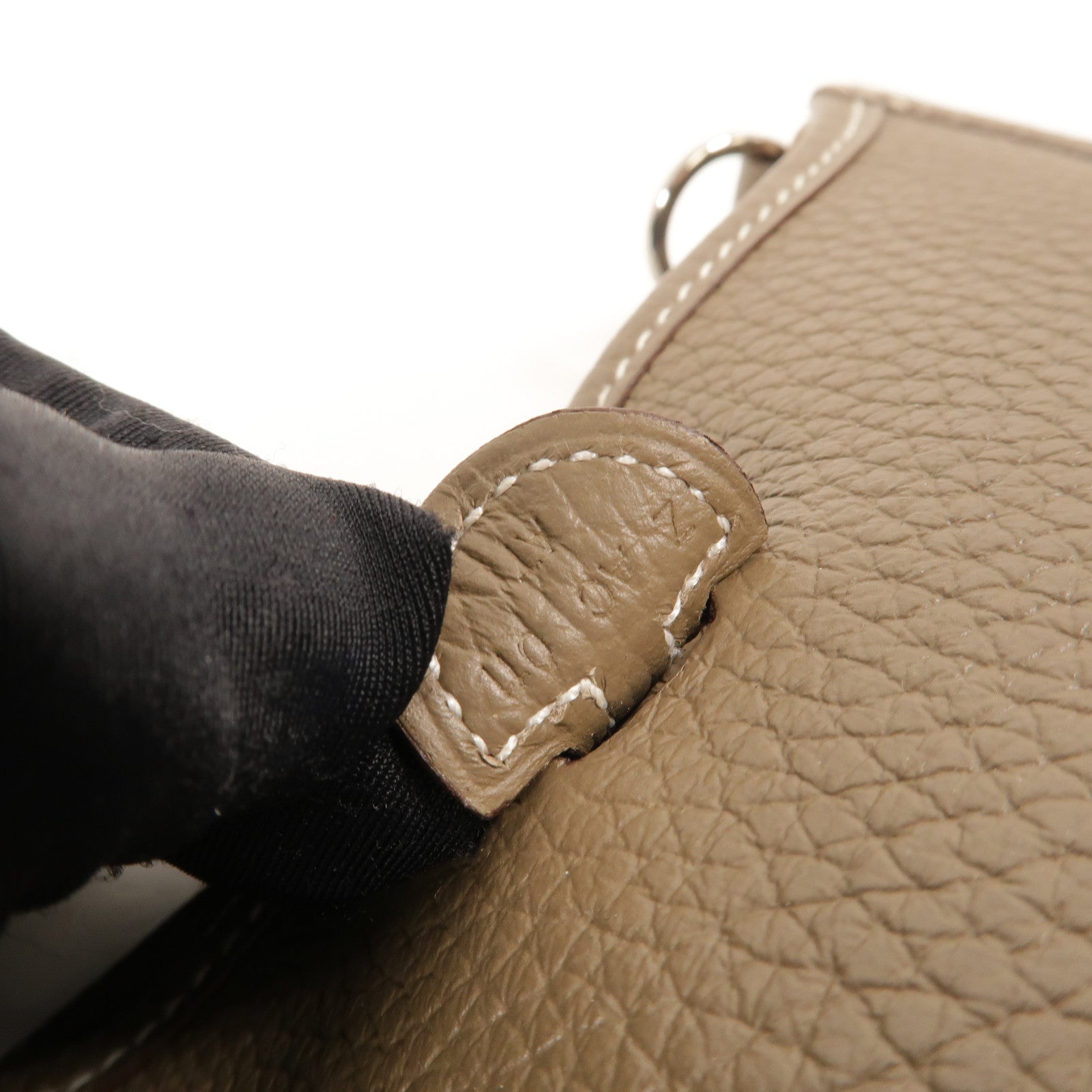 HERMES Clemence皮革Evelyne TPM肩背袋Etoupe