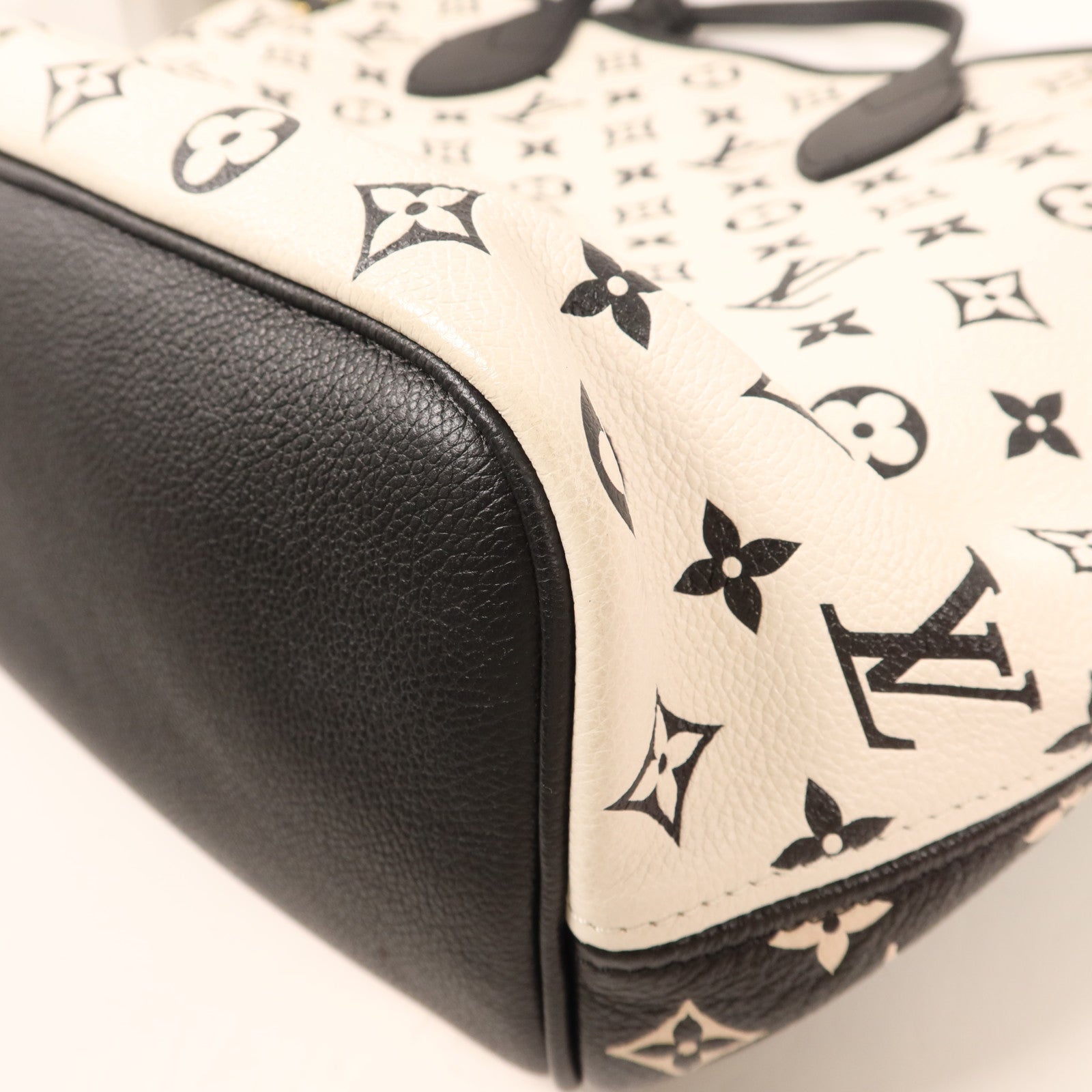 LOUIS VUITTON Monogram Empreinte Neverfull MM金扣手挽袋