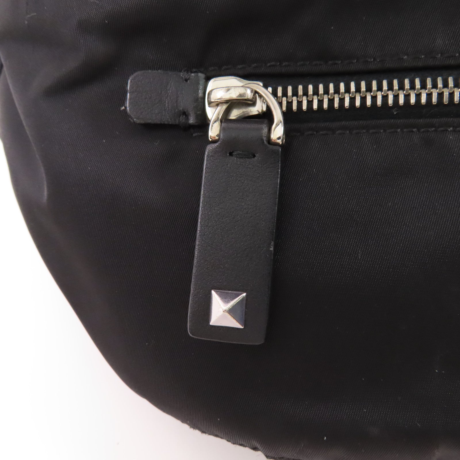Valentino 尼龍Waist Bag銀扣腰包