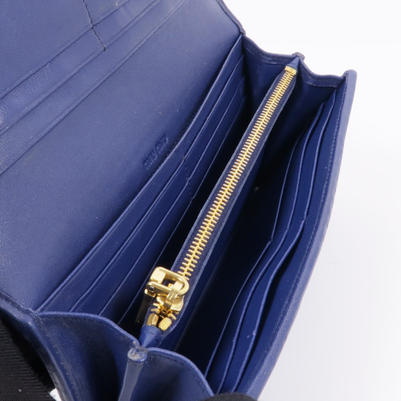 Miu Miu 牛皮皮革Matelasse Long Wallet金扣長錢包