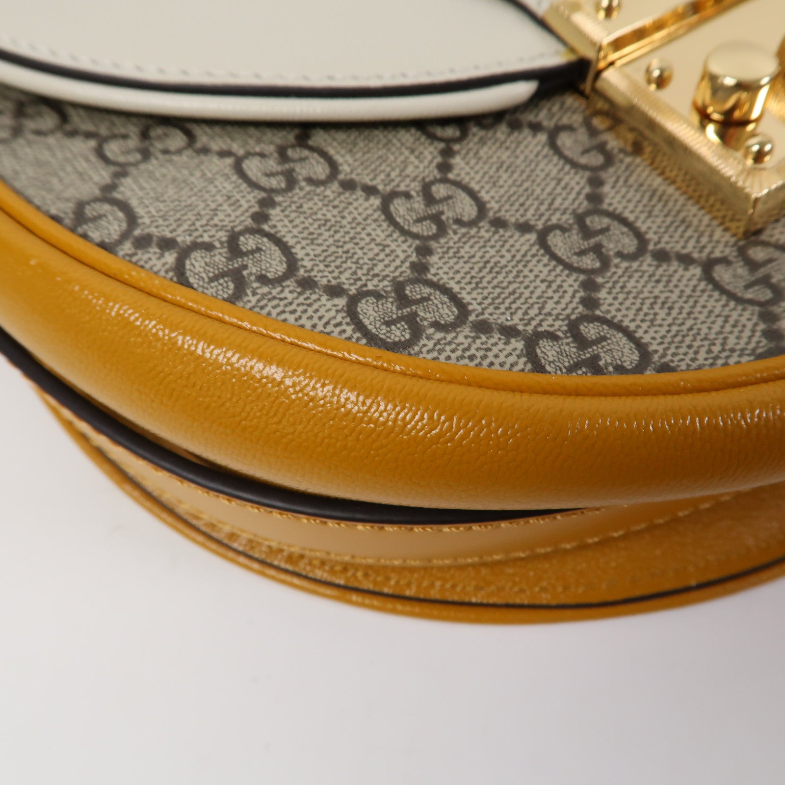 GUCCI 【激減優惠】牛皮皮革/塗層帆布Padlock Shoulder Bag金扣肩背袋黃色/白色