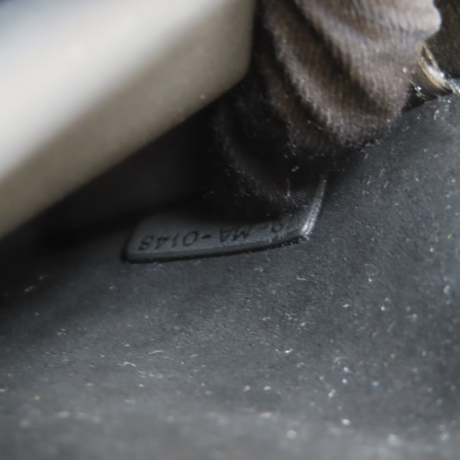 Dior 【激減優惠】牛皮皮革J'odior So Black鏈帶肩背袋黑色