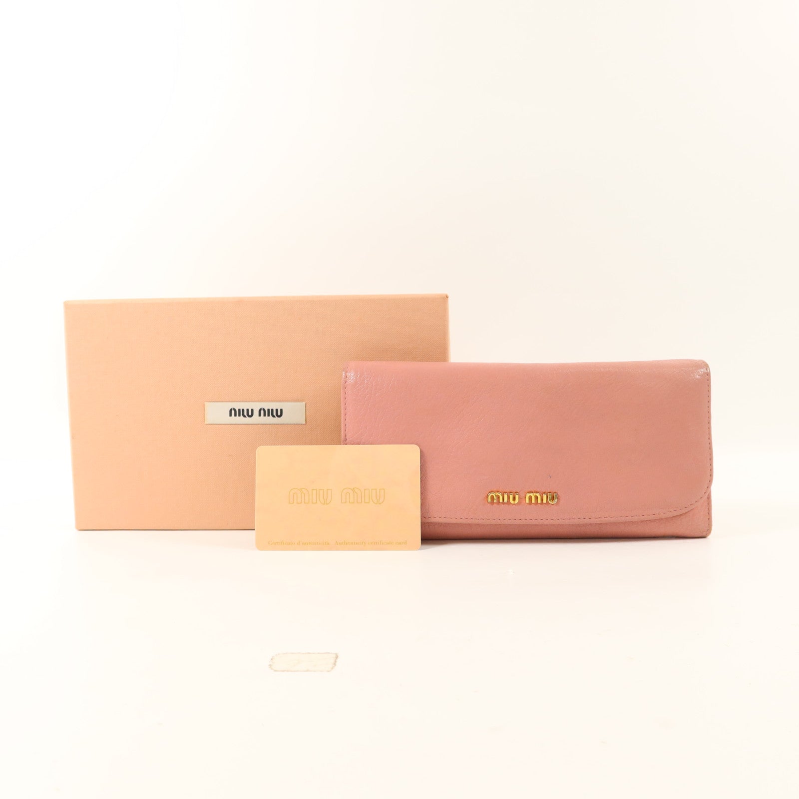 Miu Miu 牛皮皮革Long Wallet長錢包