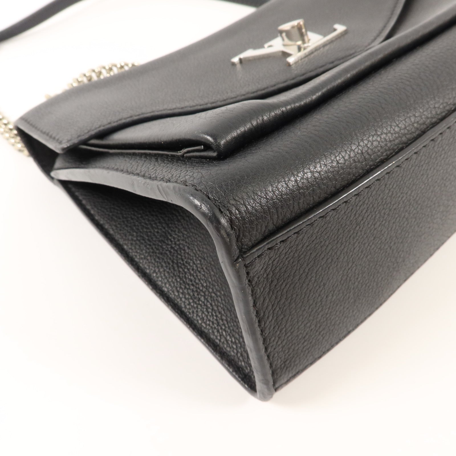 LOUIS VUITTON 牛皮皮革Mylockme銀扣鏈帶肩背袋