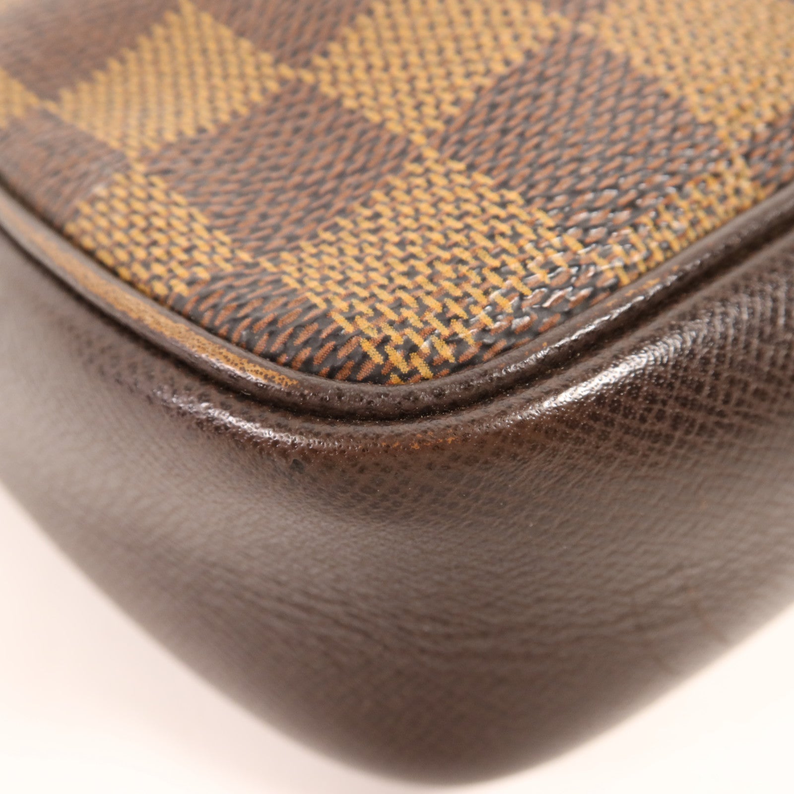 LOUIS VUITTON Damier Trousse Makeup Accessory Pouch金扣手挽袋