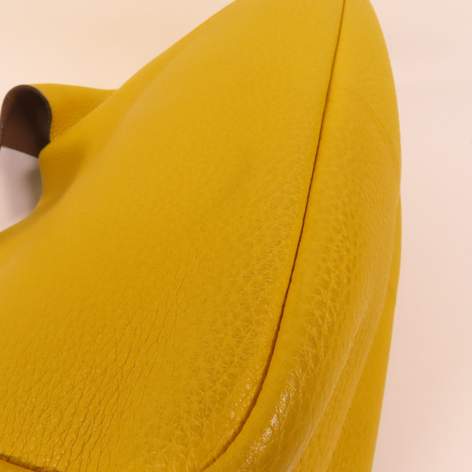 PRADA 牛皮皮革Hobo手挽袋