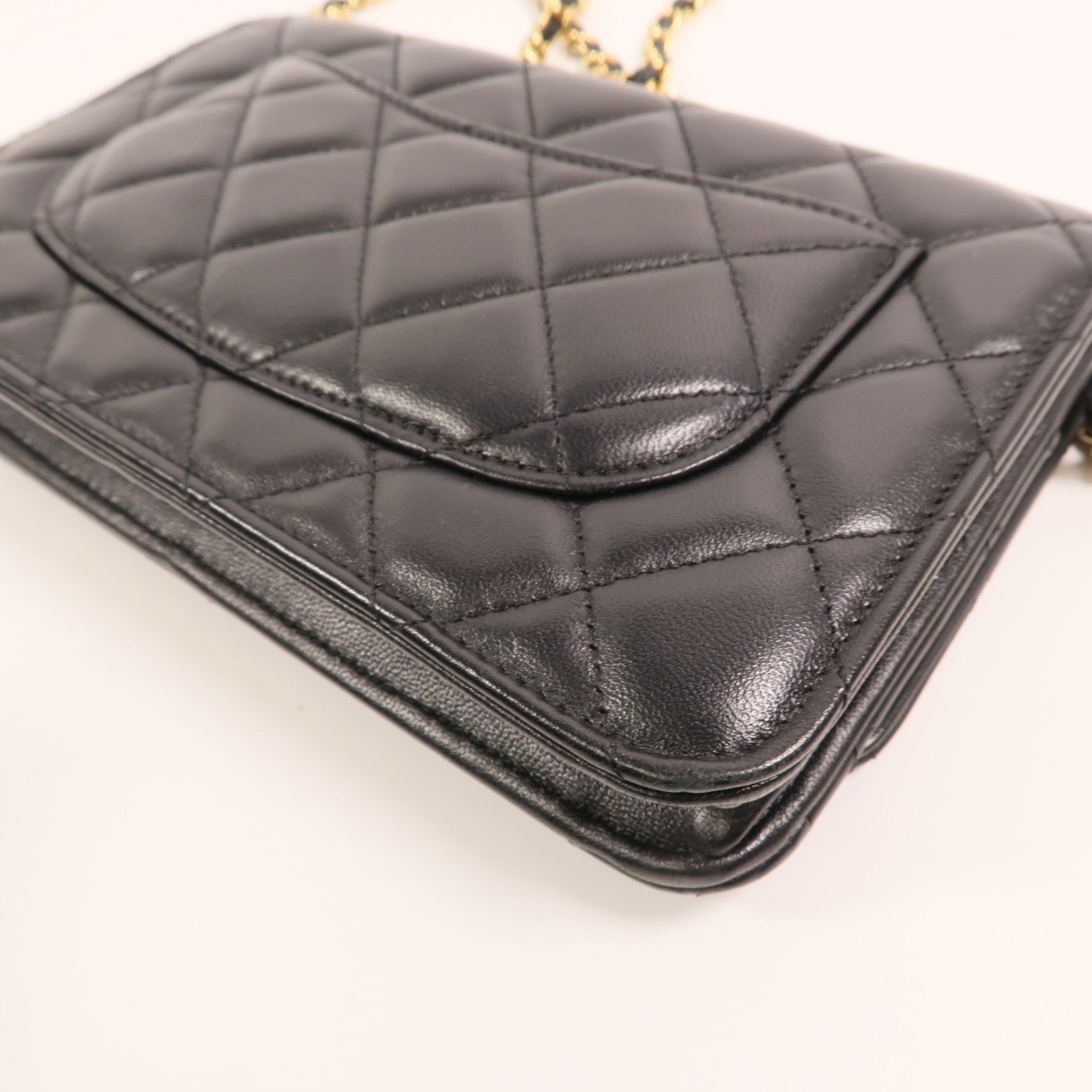 CHANEL 羊皮皮革Wallet On Chain金扣鏈帶肩背袋