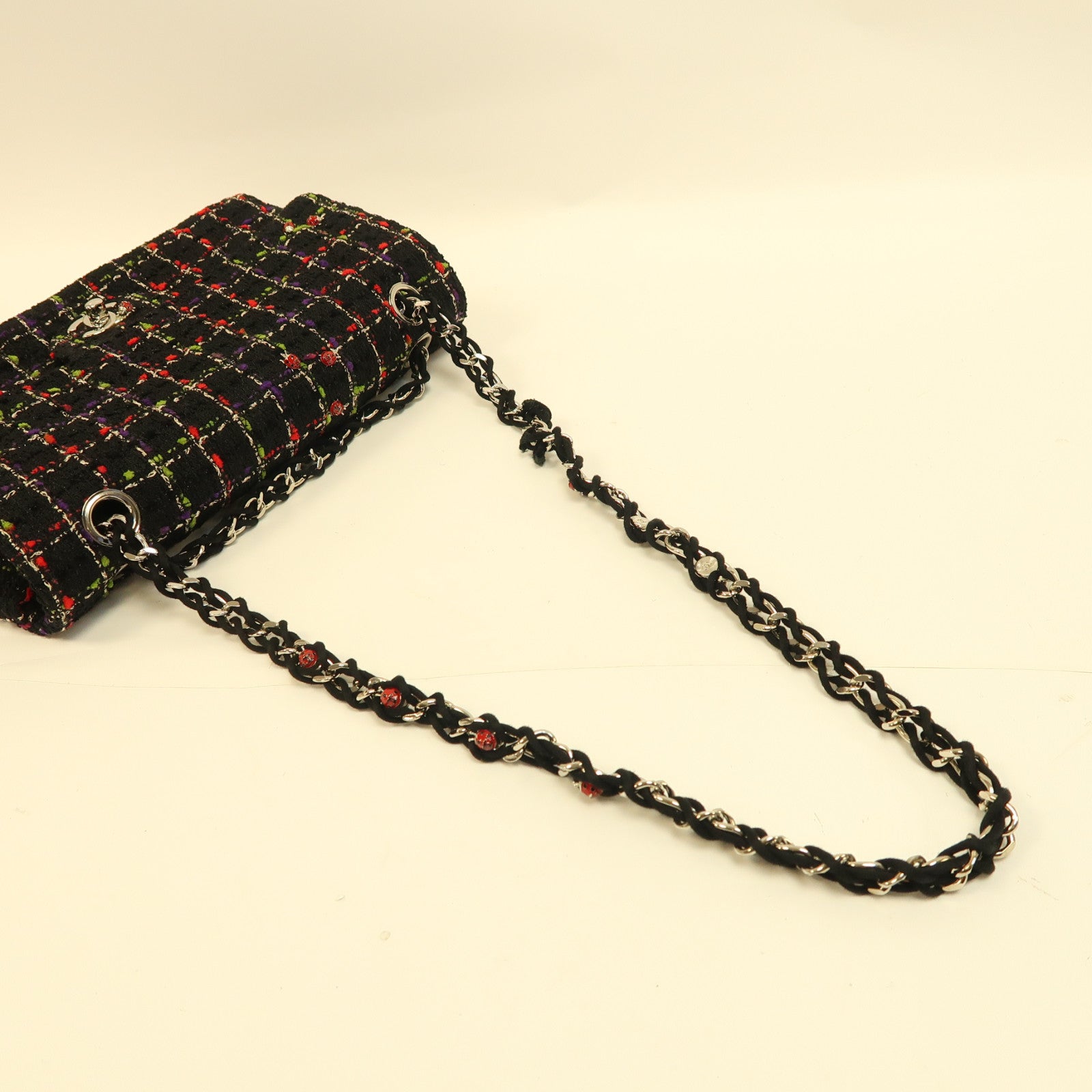 CHANEL 軟呢Classic Flap 25cm銀扣鏈帶肩背袋黑色