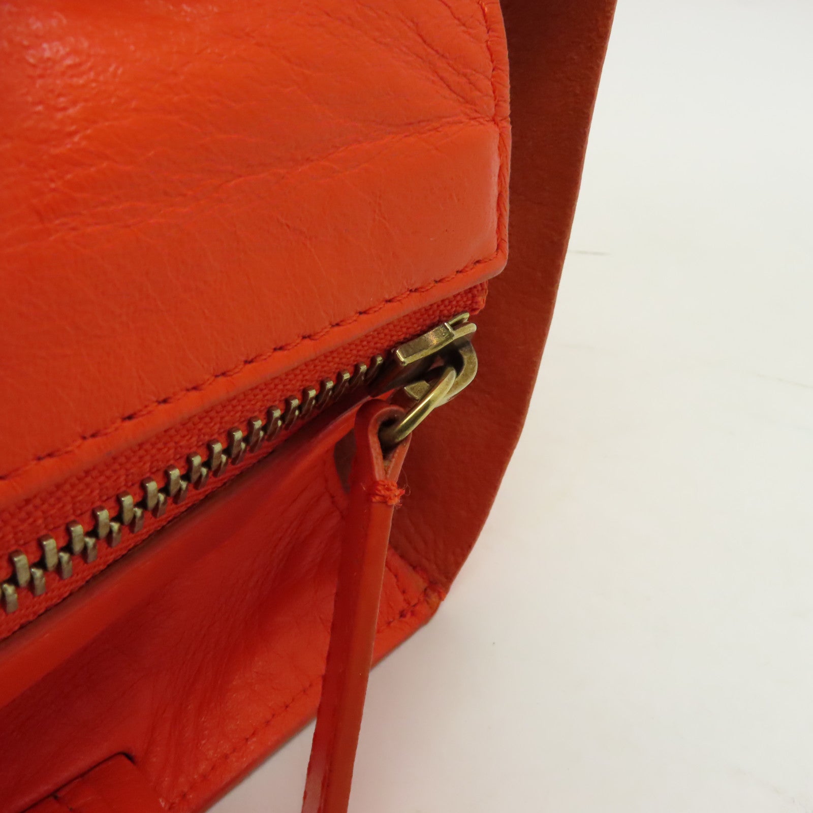 CELINE 【激減優惠】羊皮皮革Shoulder Bag金扣肩背袋橙色