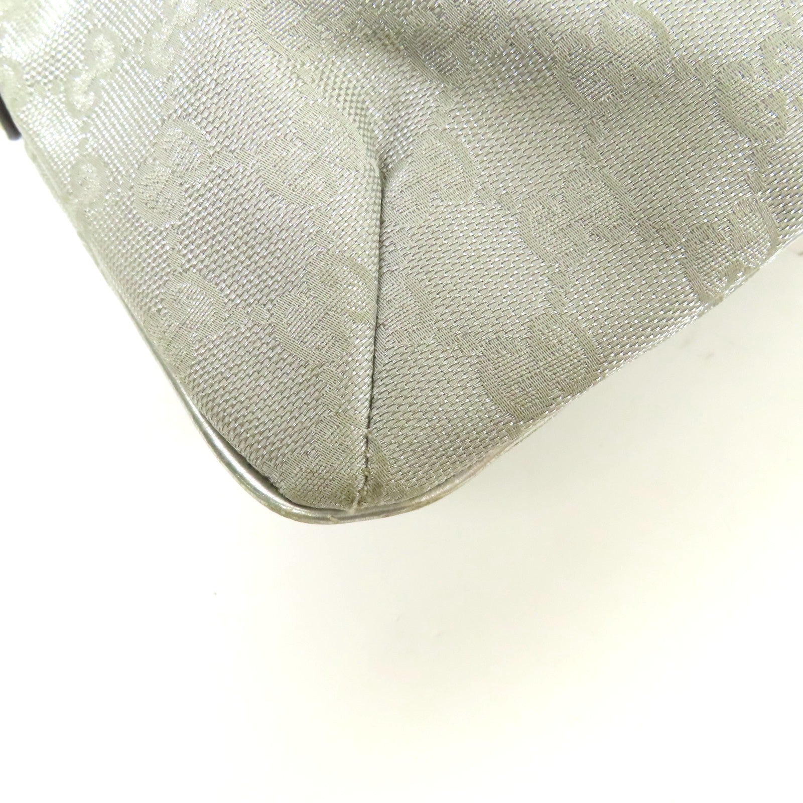 GUCCI 帆布Shoulder Bag銀扣肩背袋