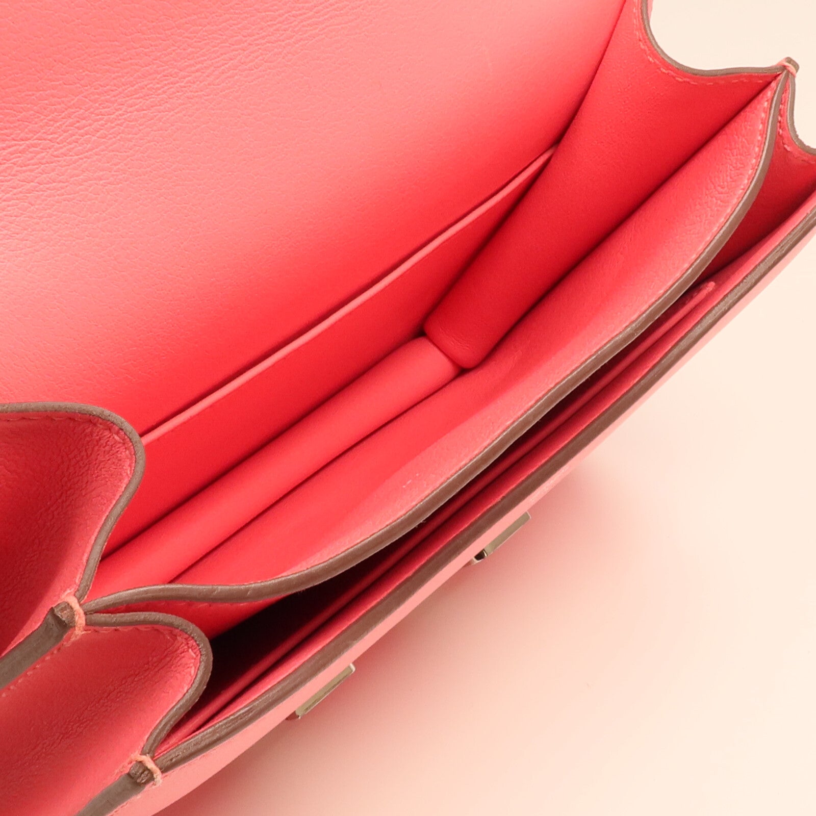 HERMES Swift皮革Mini Constance銀扣手挽肩背兩用袋Rose Azalee