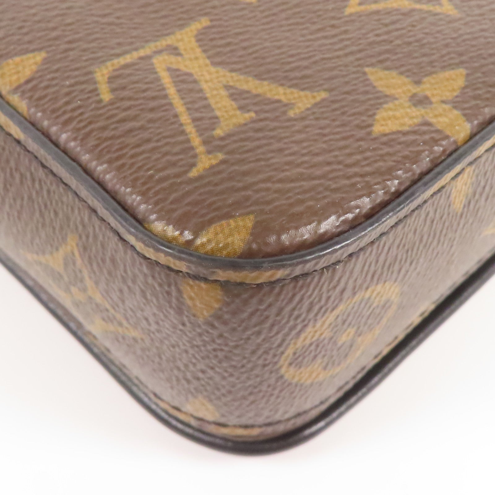 LOUIS VUITTON Monogram Macassar S-Lock Vertical Wearable肩背袋