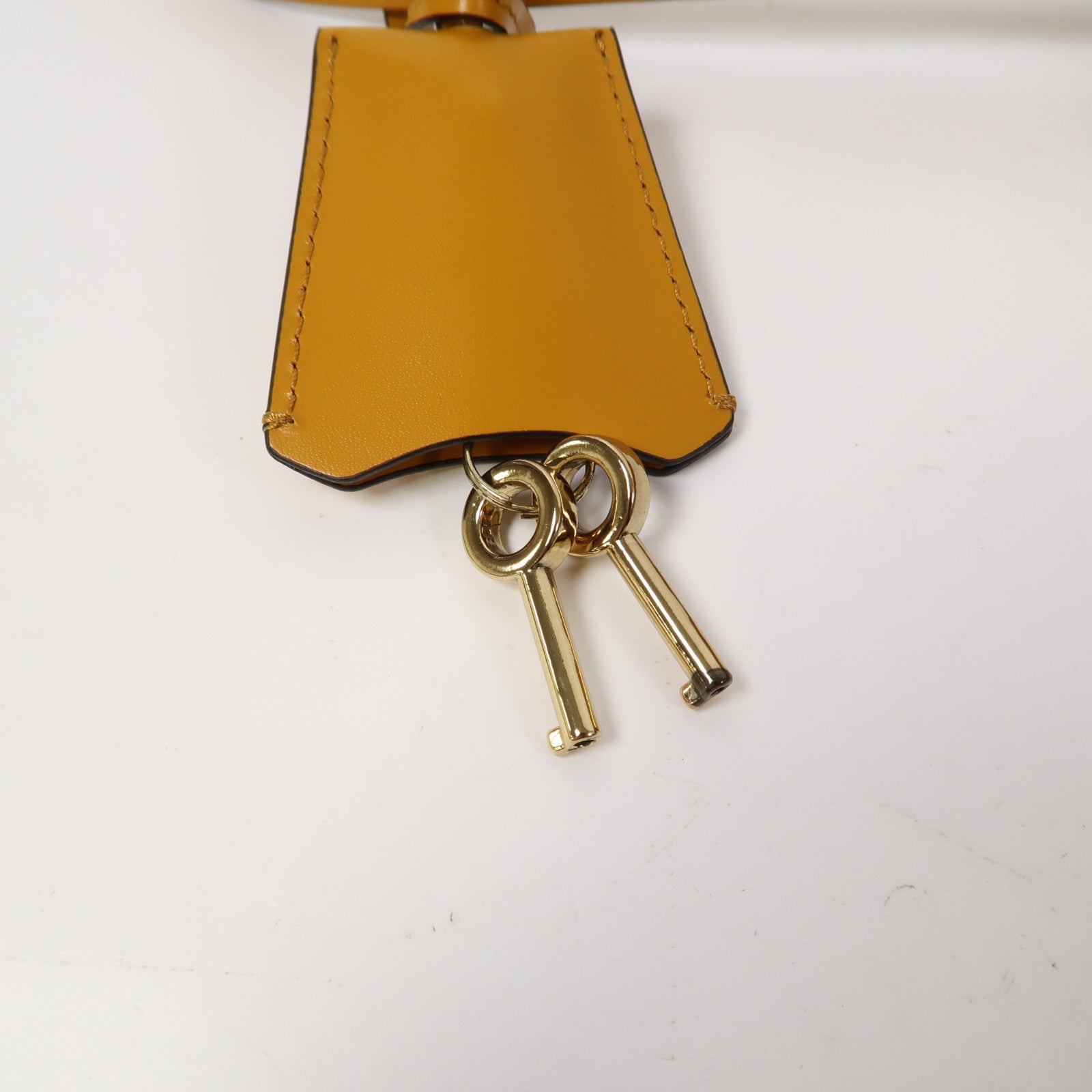 GUCCI 【激減優惠】牛皮皮革/塗層帆布Padlock Shoulder Bag金扣肩背袋黃色/白色