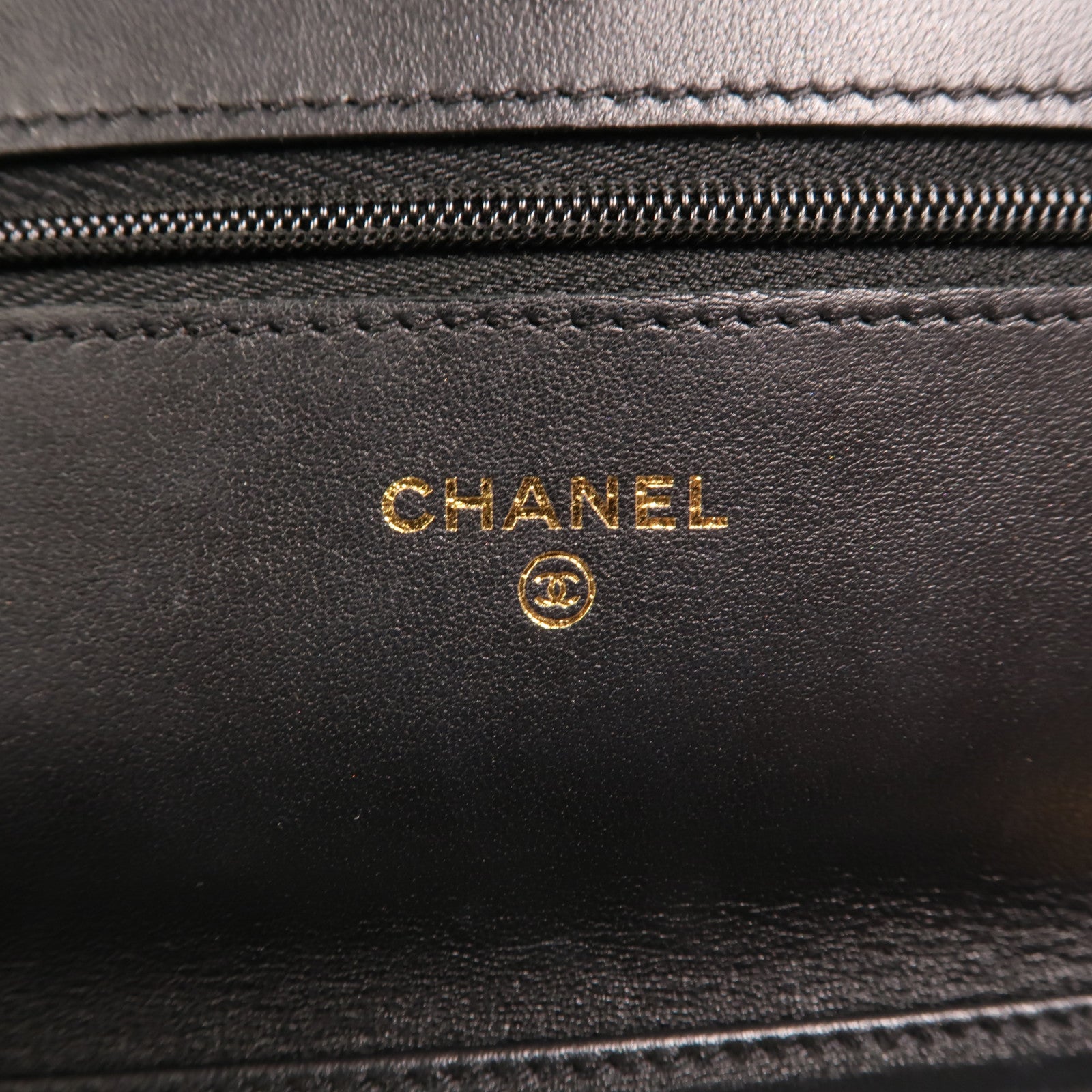 CHANEL 羊皮皮革Wallet On Chain金扣鏈帶肩背袋