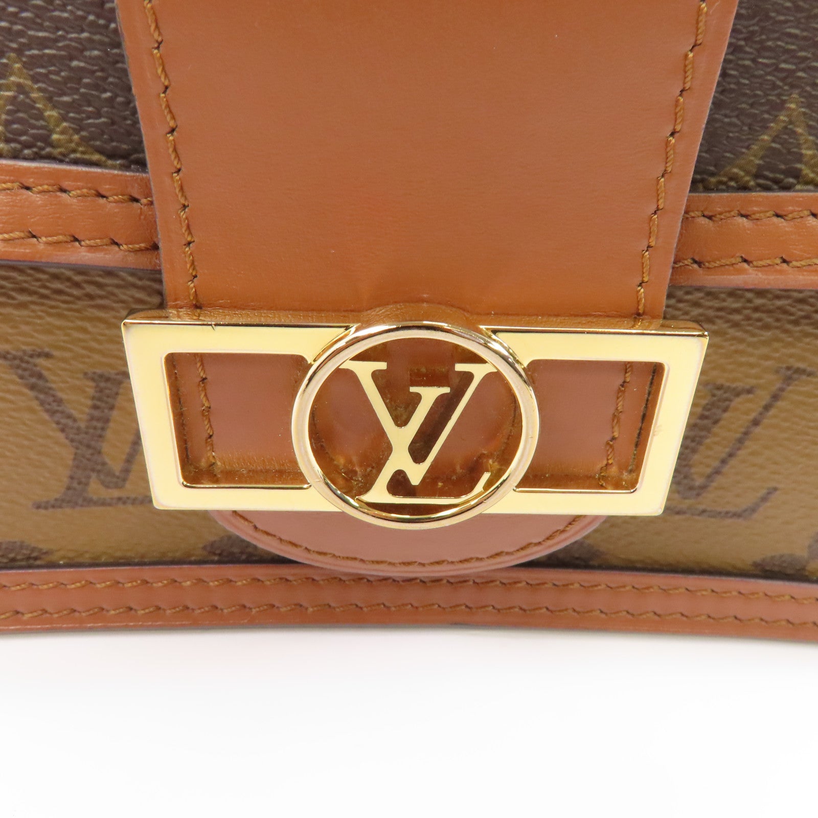 LOUIS VUITTON Monogram Reverse Dauphine金扣鏈帶肩背袋棕色