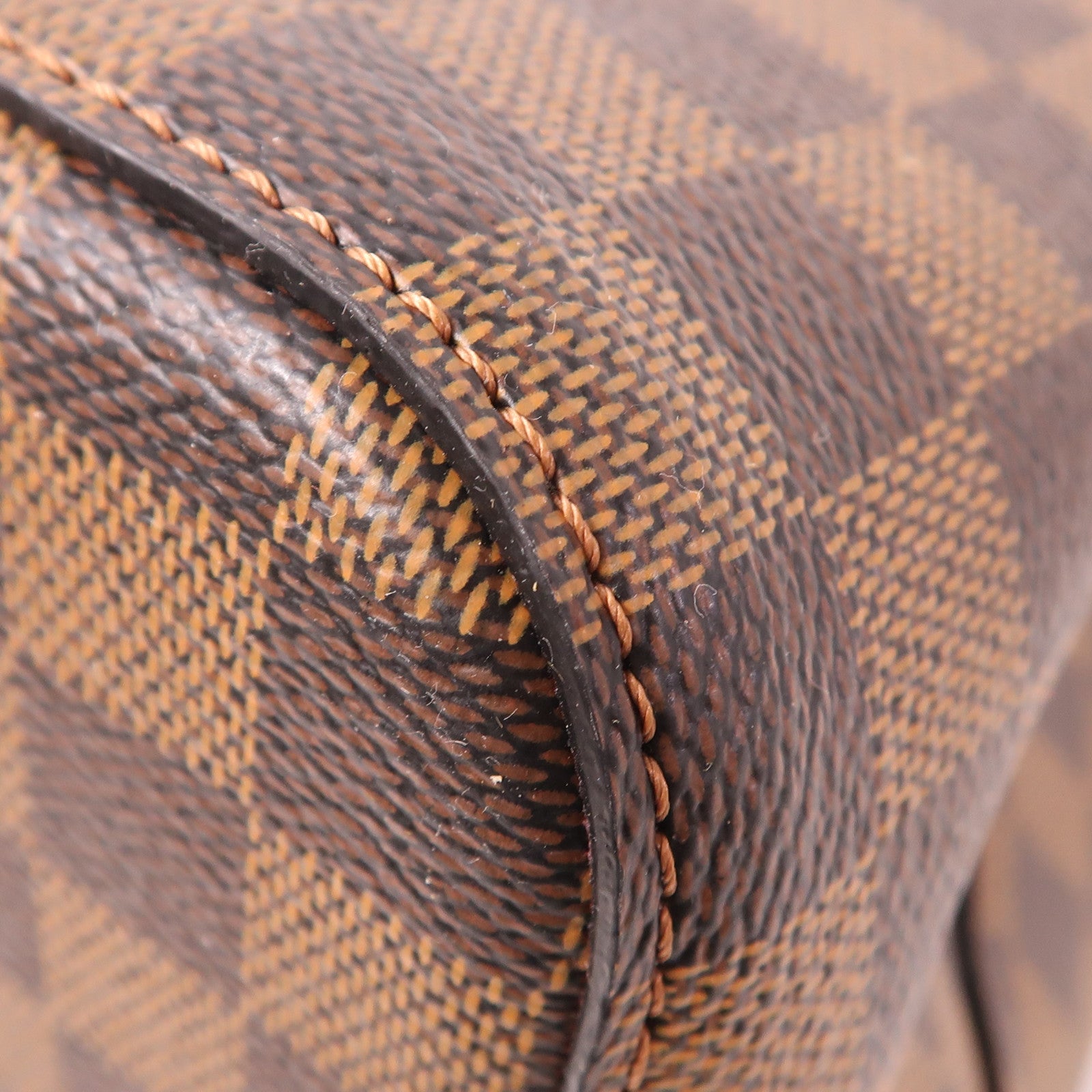 LOUIS VUITTON Damier NeoNoe MM金扣肩背袋