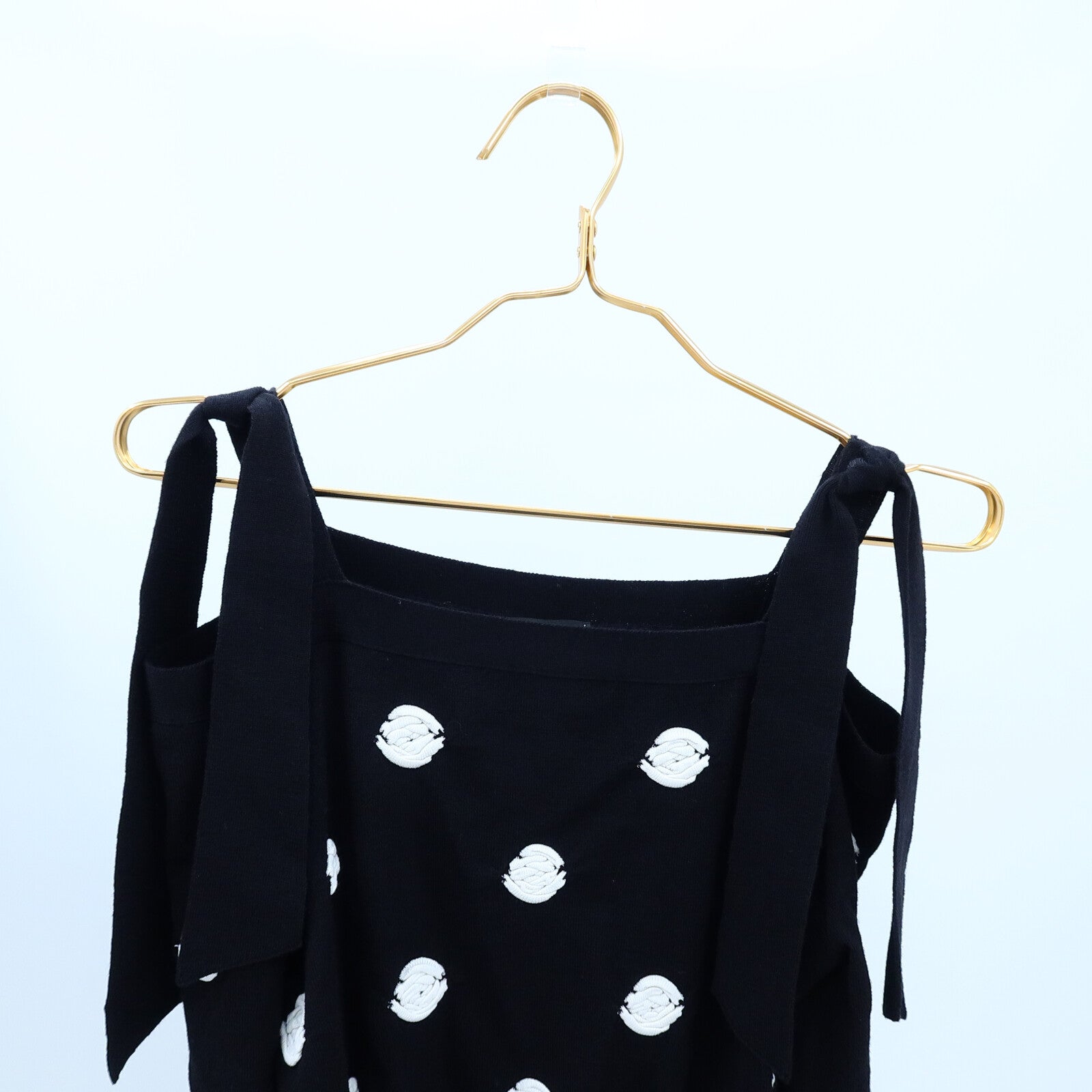CHANEL Virgin Wool/Cotton Camellia Knit Pullover針織