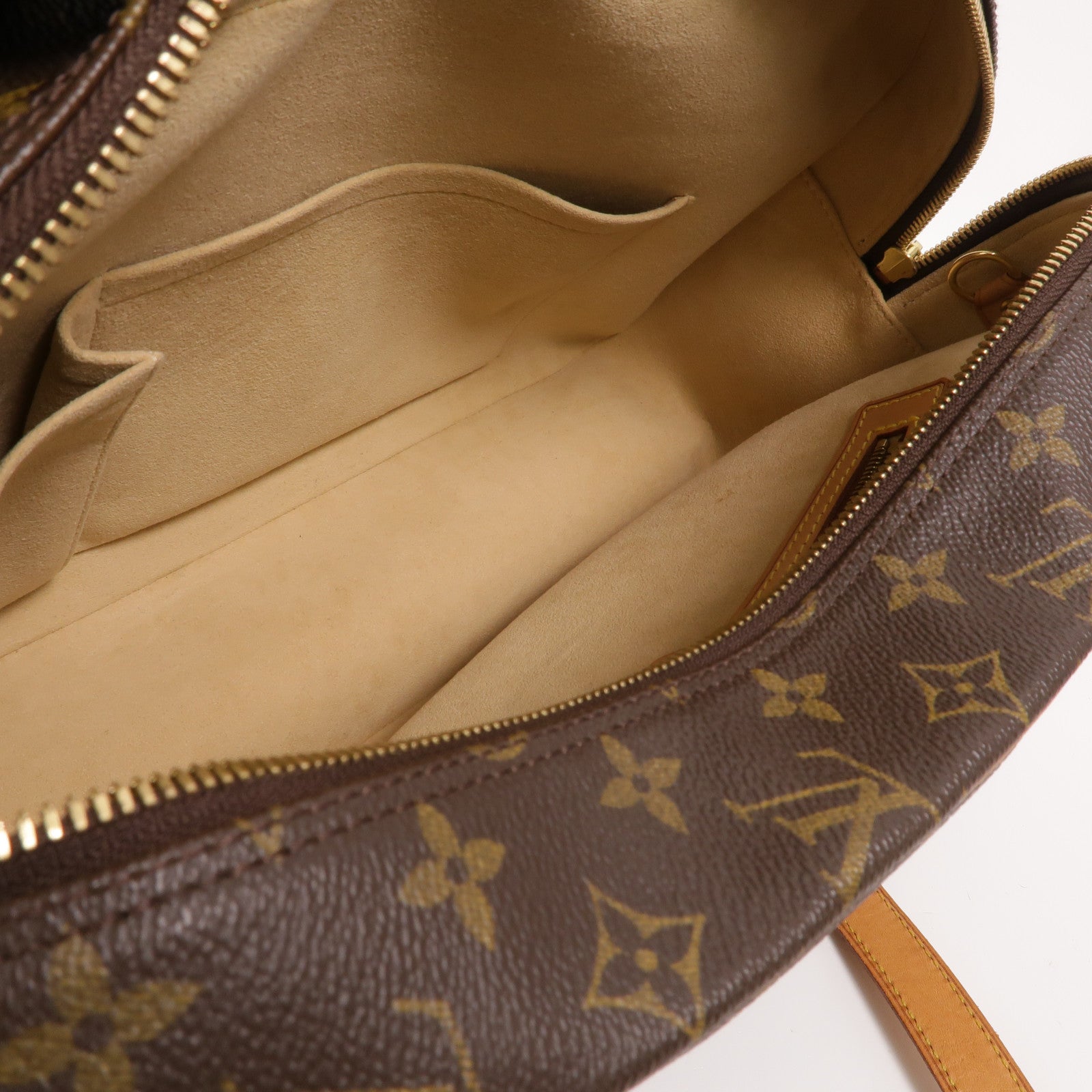 LOUIS VUITTON Monogram Cite GM肩背袋