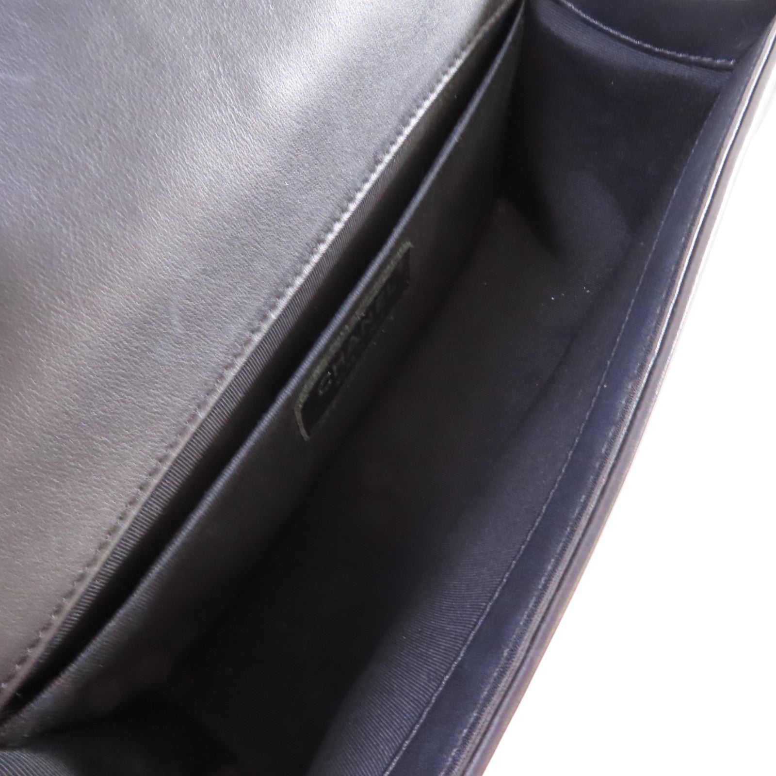 CHANEL 【激減優惠】菱格牛皮皮革Boy Chanel Chain Shoulder Bag銀扣鏈帶肩背袋黑色
