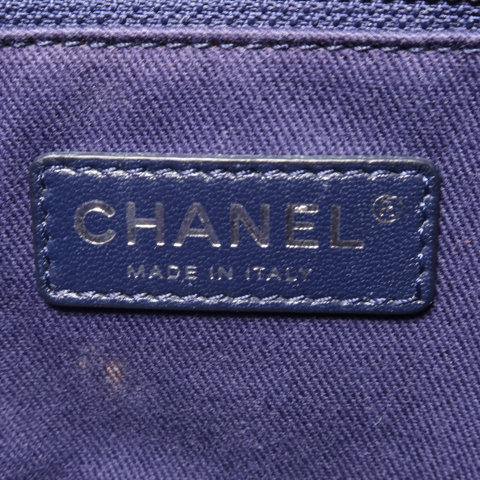 CHANEL 牛皮皮革Chain Shoulder鏈帶肩背袋