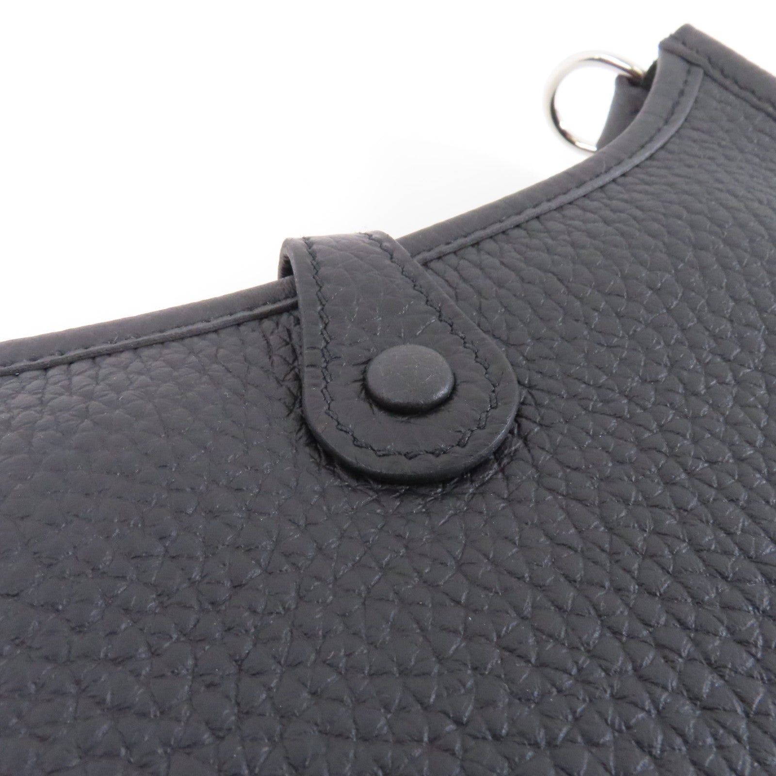 HERMES Clemence皮革Evelyne TPM銀扣肩背袋Noir/黑色