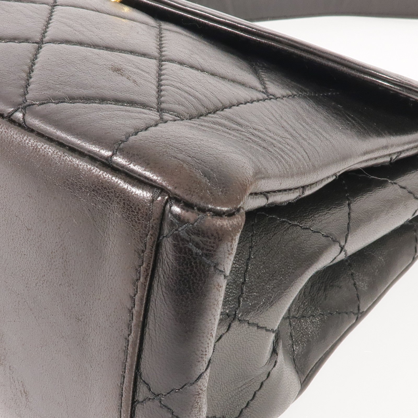 CHANEL 羊皮皮革Shoulder Bag金扣肩背袋