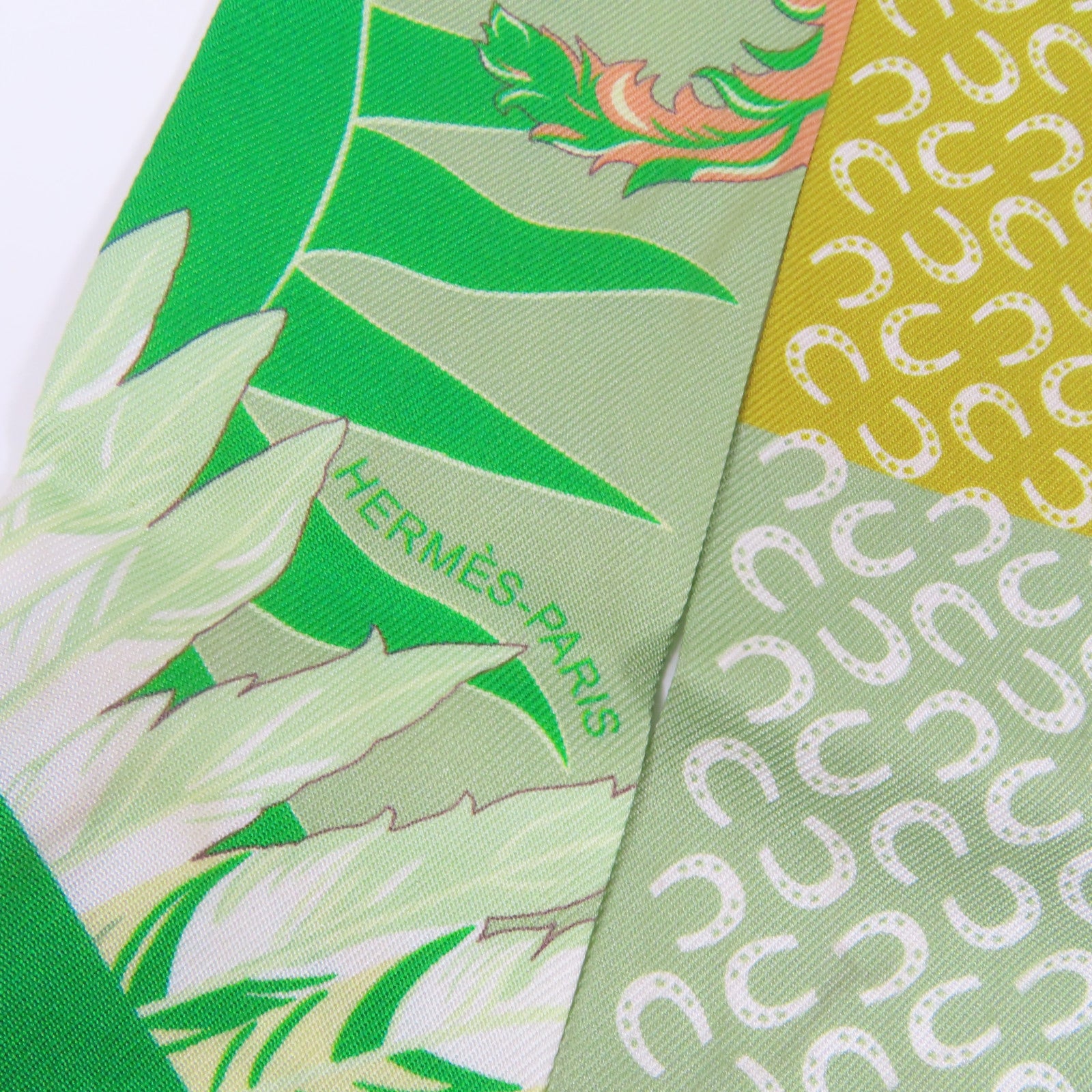 HERMES 絲質Twilly絲巾