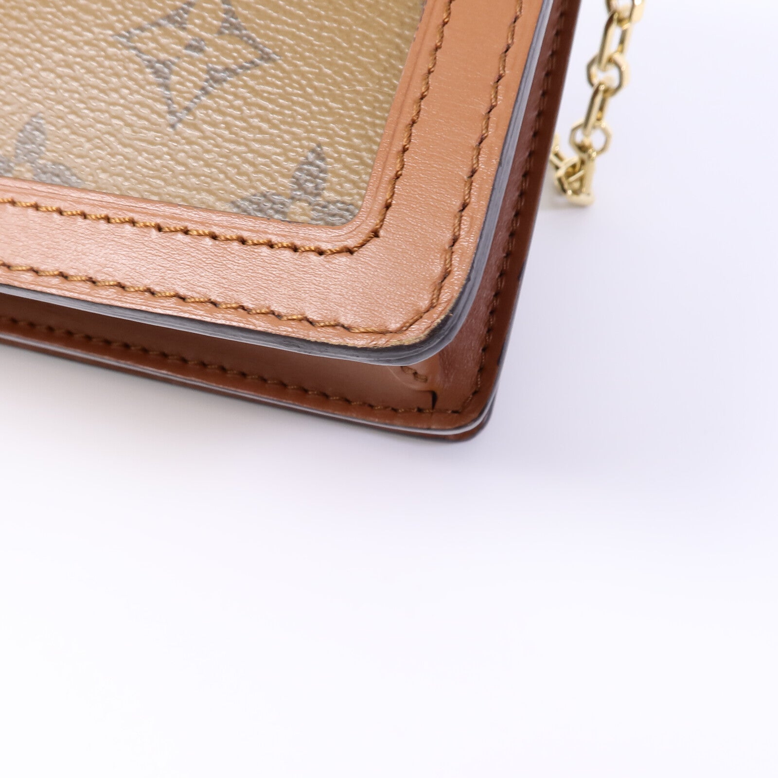 LOUIS VUITTON Monogram Reverse Dauphine MM肩背袋