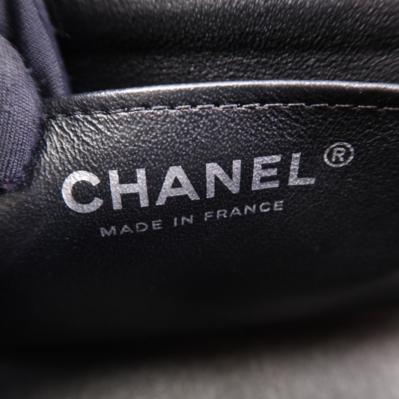 CHANEL 羊皮皮革Classic 17銀扣鏈帶肩背袋