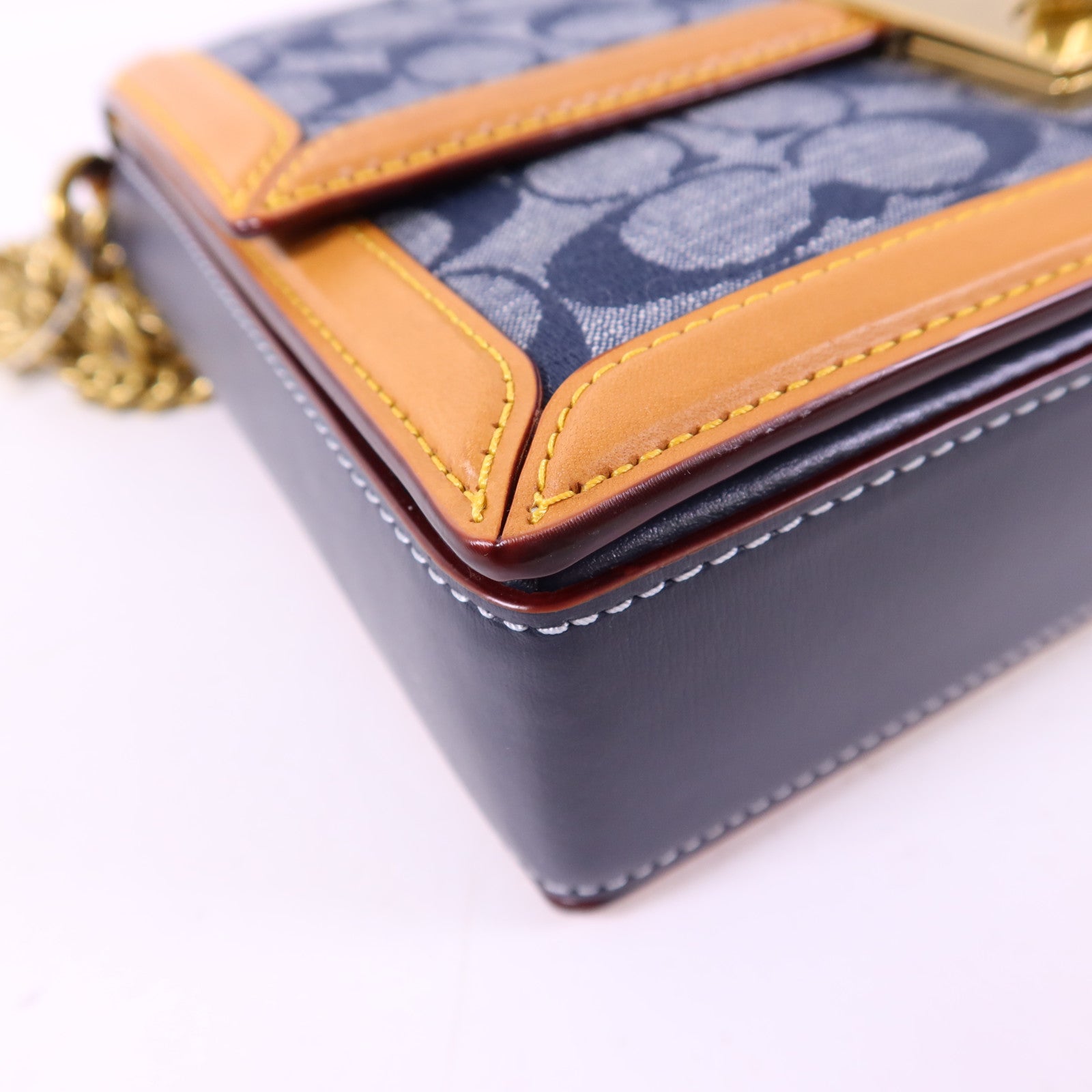 COACH 帆布/牛皮皮革Chain Shoulder Bag金扣鏈帶肩背袋