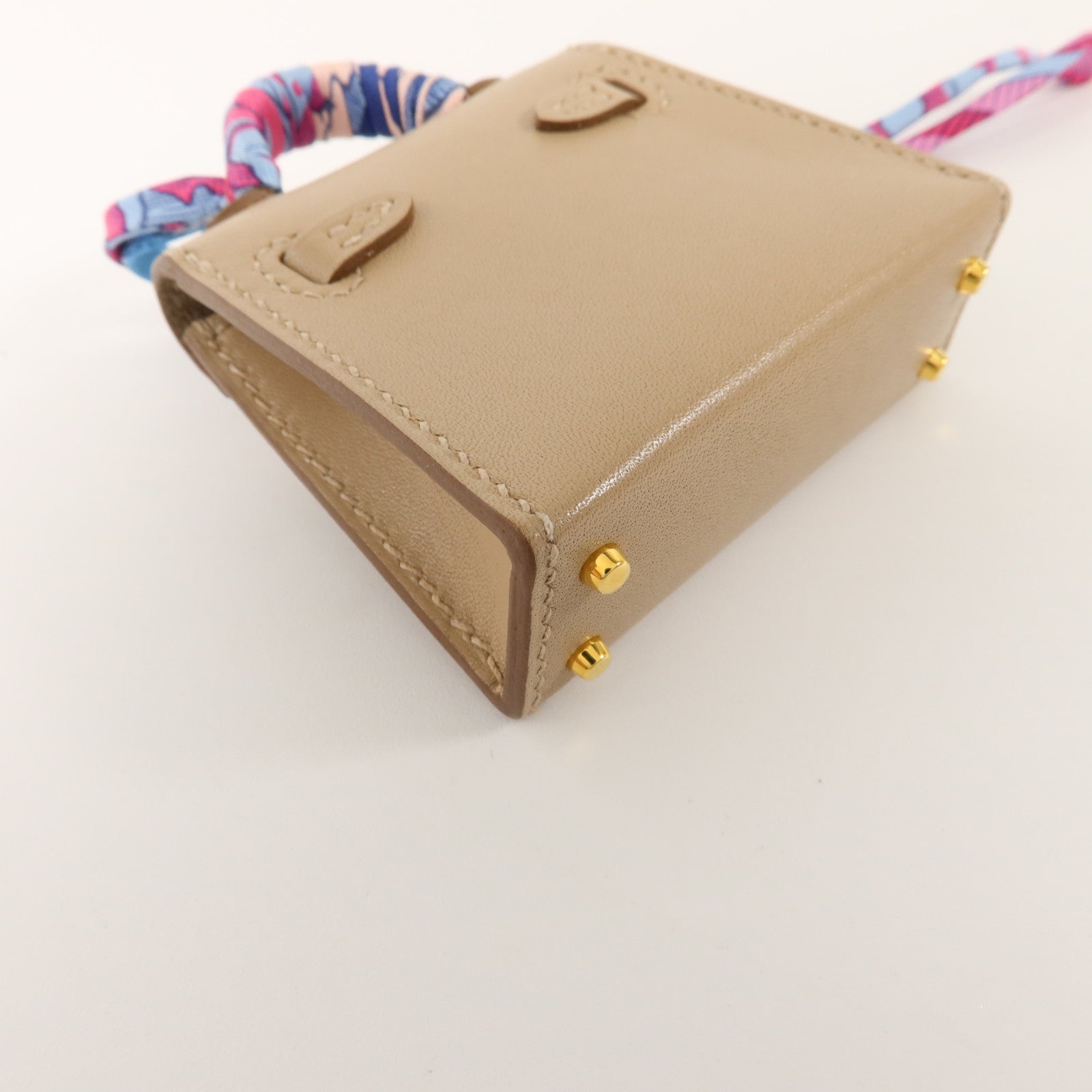 HERMES Tadelakt皮革 Kelly Twilly Bag Charm掛飾Argile