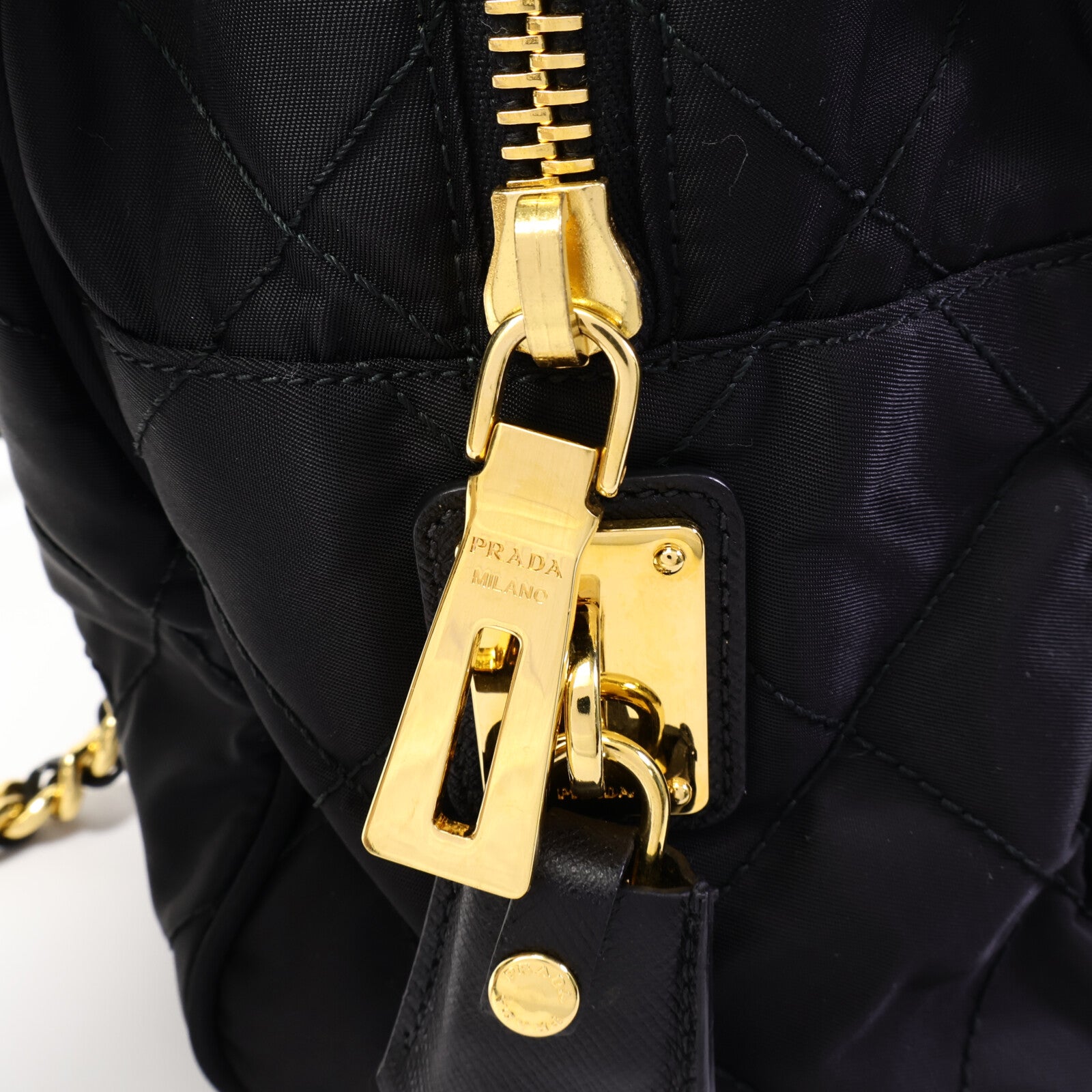 PRADA 尼龍Tessuto Impuntu肩背袋